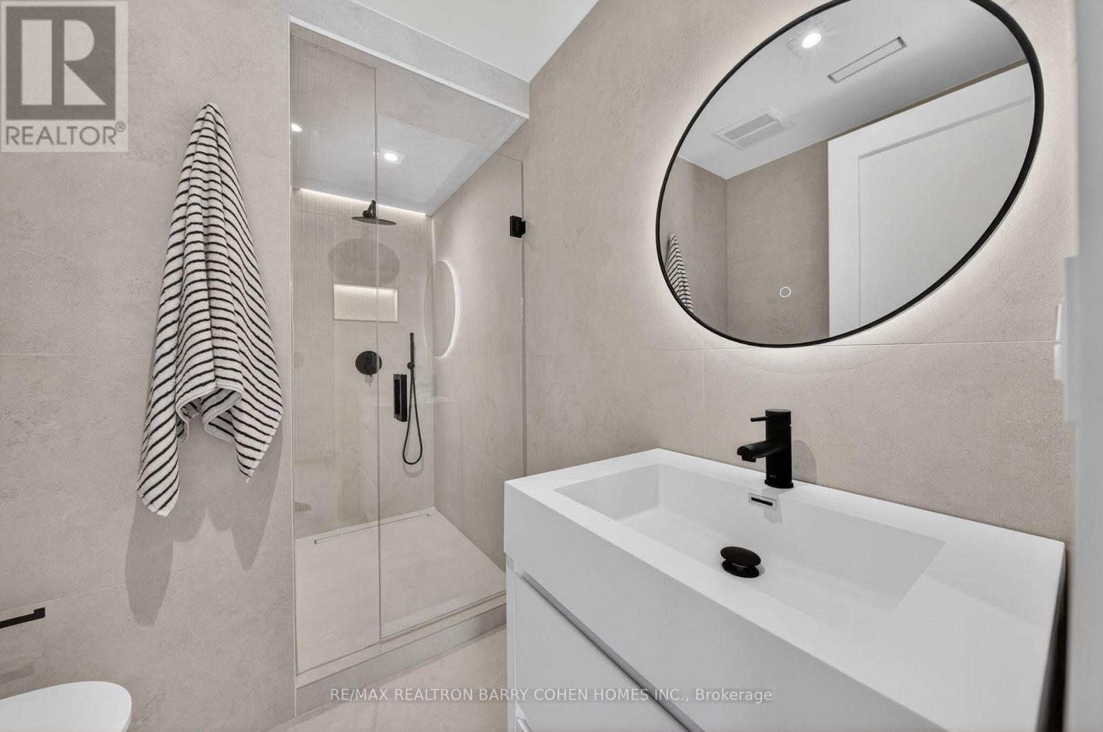 110 Banff Road, Toronto, Ontario  M4P 2P5 - Photo 16 - C13222046