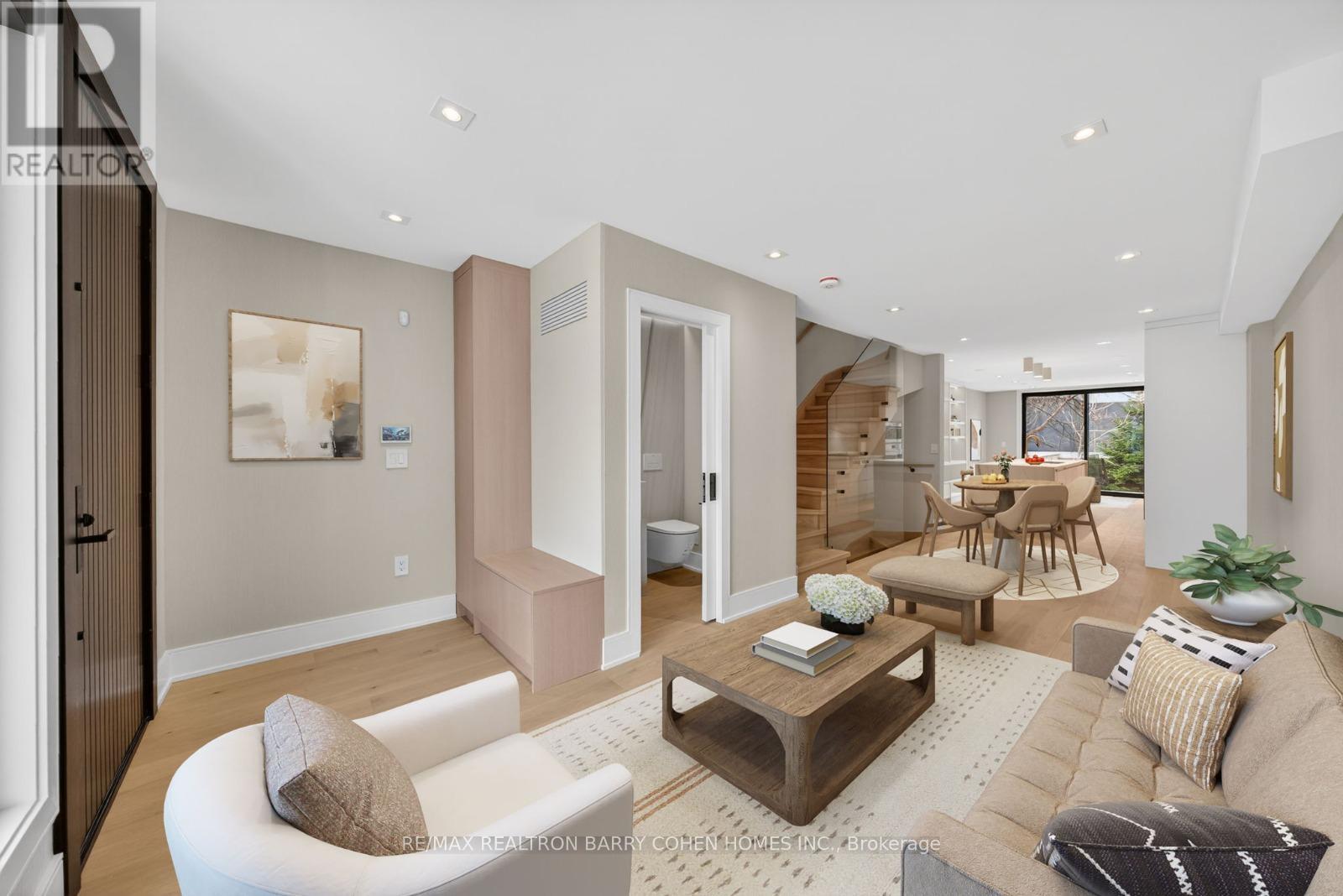 110 Banff Road, Toronto, Ontario  M4P 2P5 - Photo 3 - C13222046