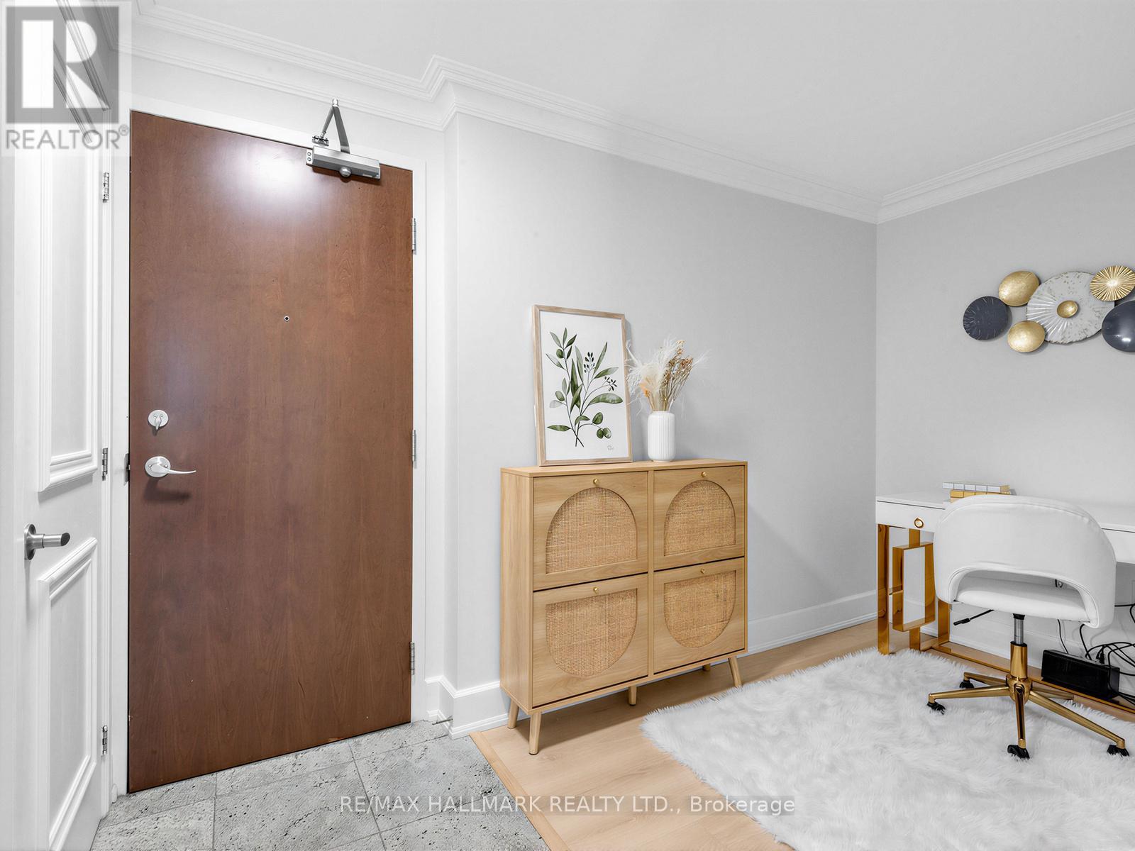 215 - 650 Sheppard Avenue E, Toronto, Ontario  M2K 3E4 - Photo 4 - C13222072