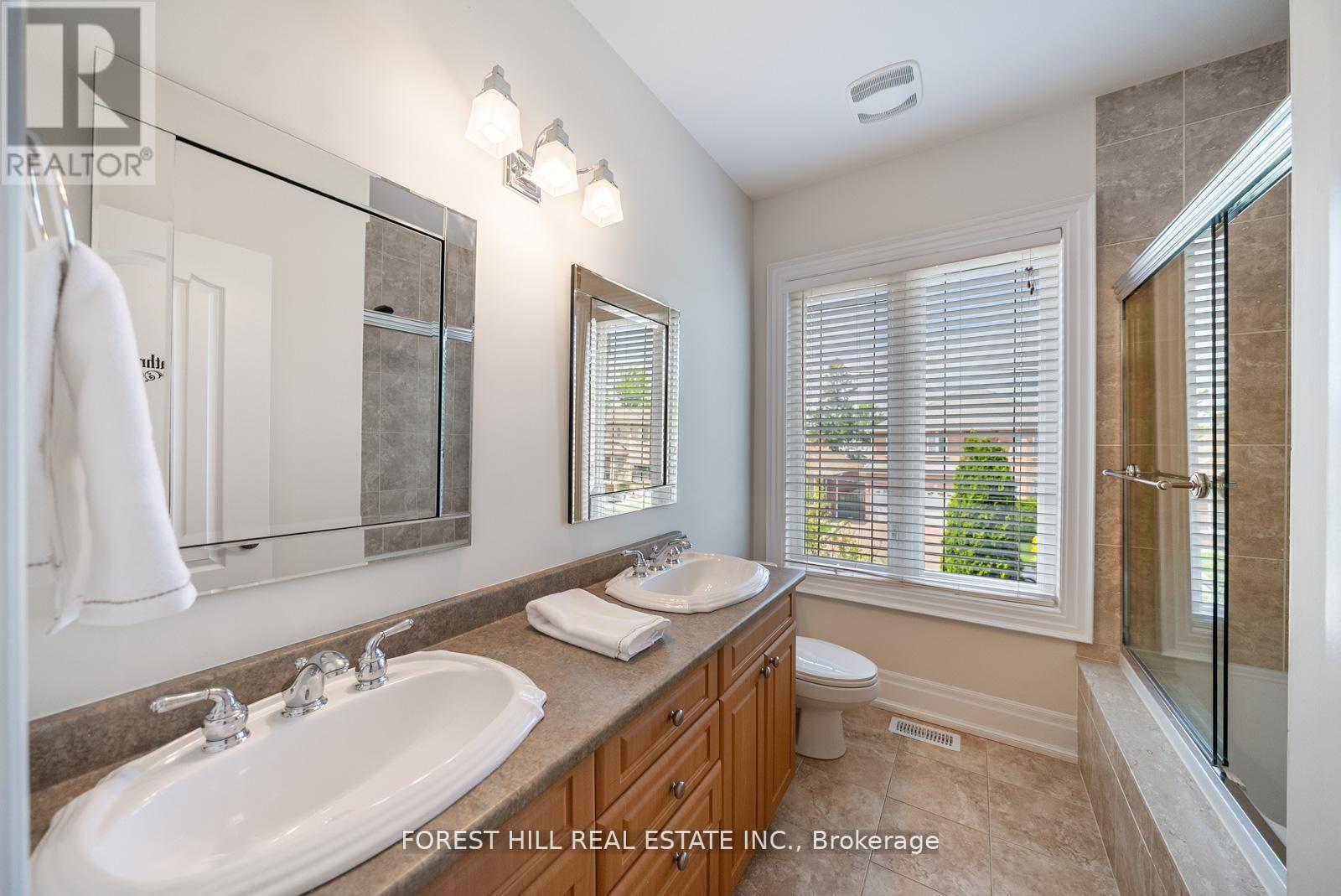 109 Dell Park Avenue, Toronto, Ontario  M6B 2V2 - Photo 38 - C13222132