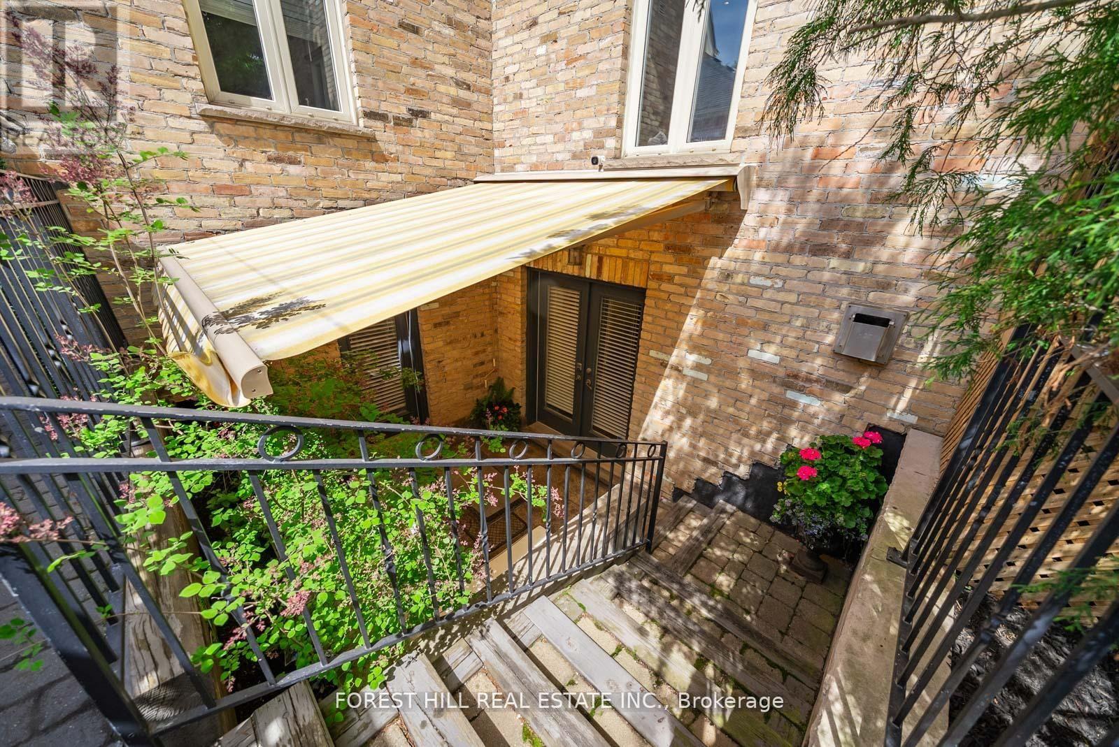 109 Dell Park Avenue, Toronto, Ontario  M6B 2V2 - Photo 49 - C13222132