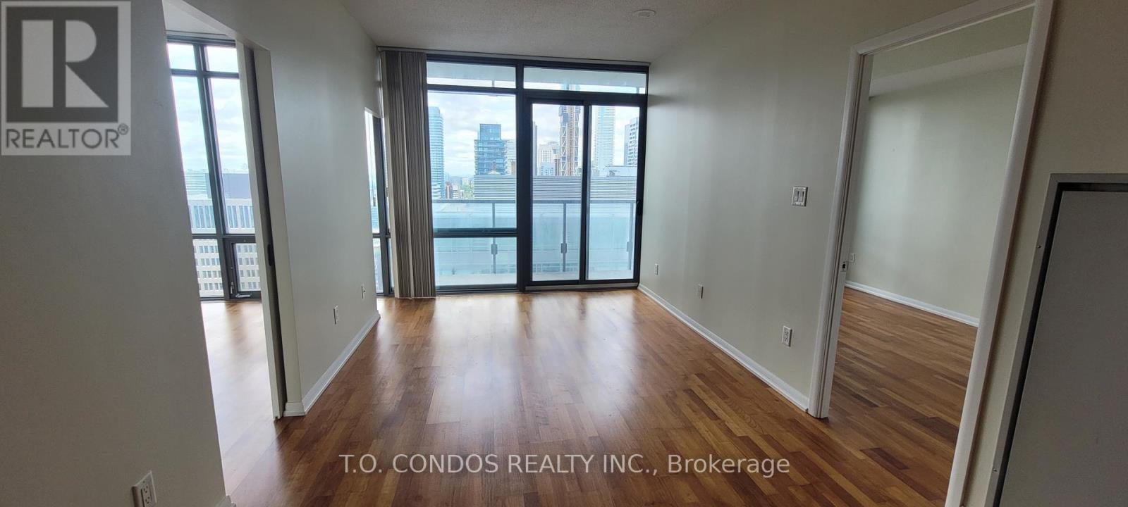 3801 - 38 Grenville Street, Toronto, Ontario  M4Y 1A5 - Photo 6 - C13222146