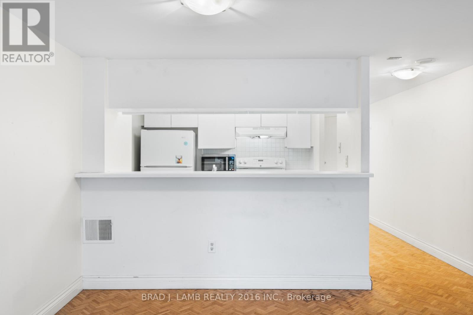 2709 - 1001 Bay Street, Toronto, Ontario  M5S 3A6 - Photo 11 - C13222230