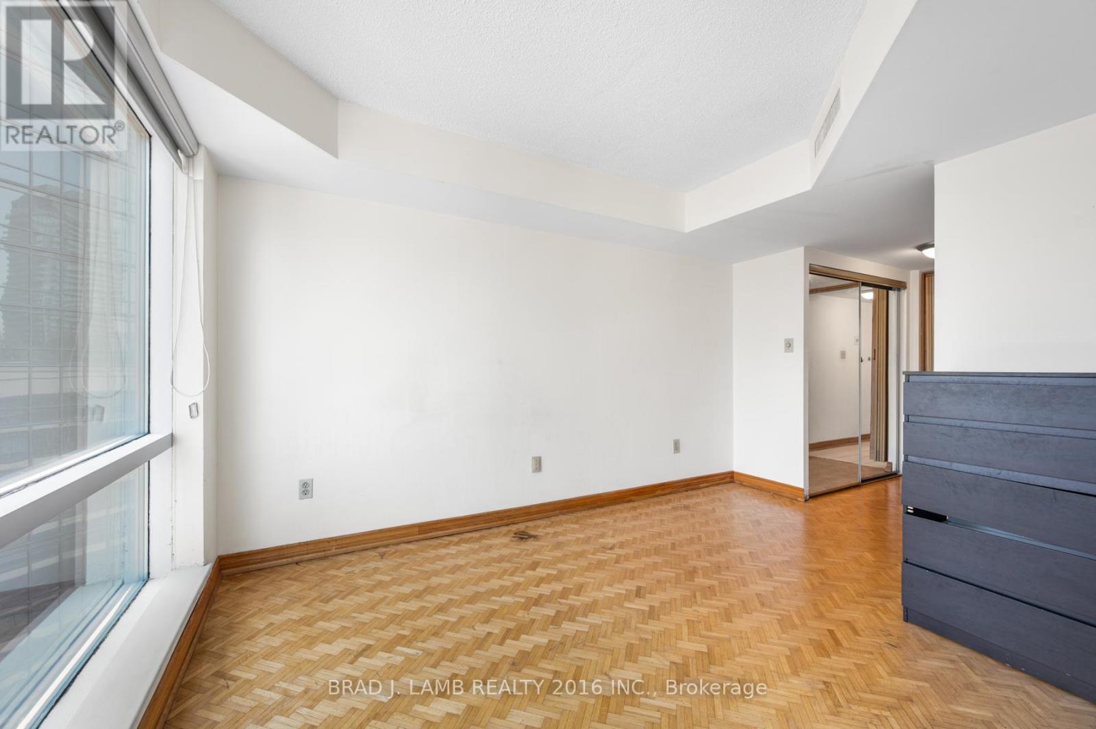 2709 - 1001 Bay Street, Toronto, Ontario  M5S 3A6 - Photo 19 - C13222230