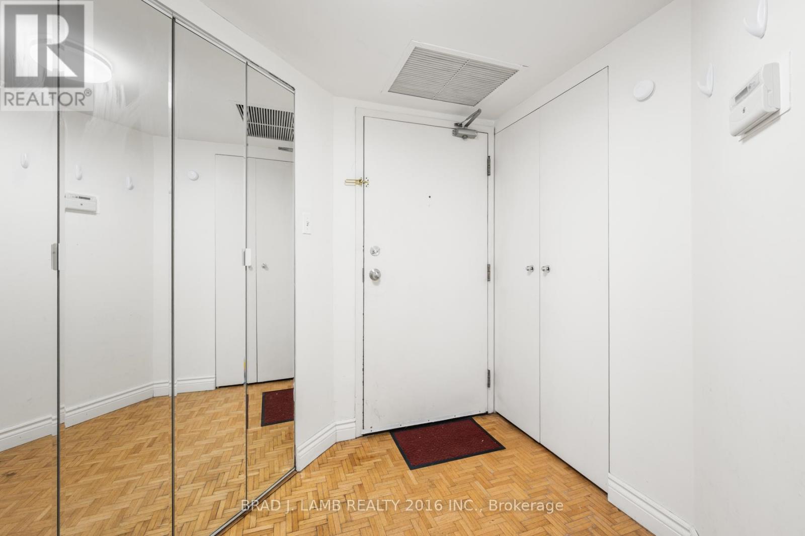 2709 - 1001 Bay Street, Toronto, Ontario  M5S 3A6 - Photo 2 - C13222230