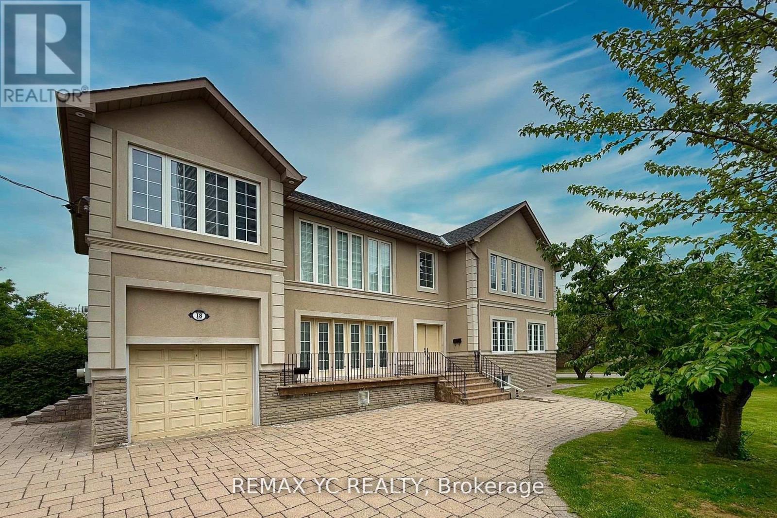 18 MULLET ROAD, Toronto, Ontario