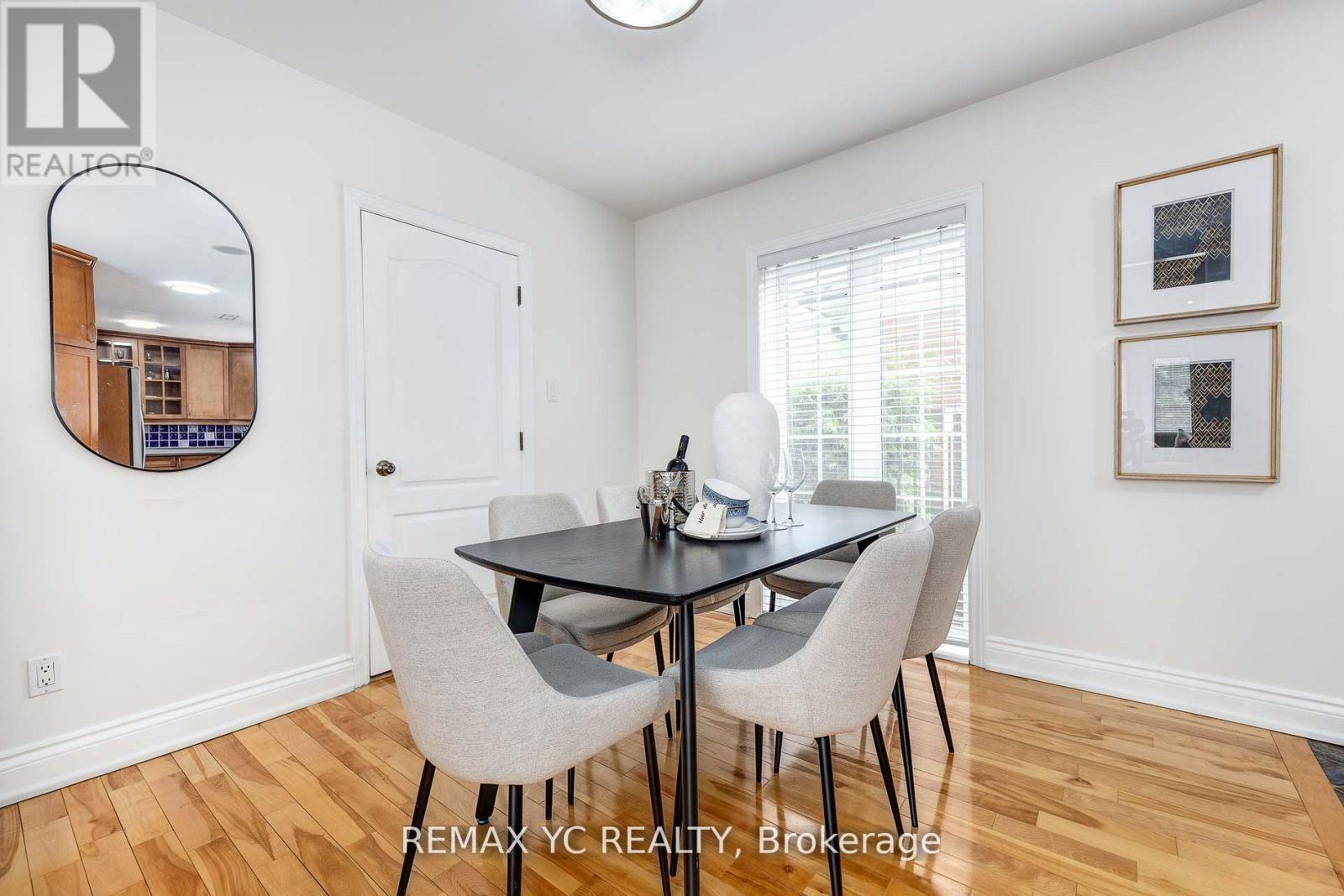 18 Mullet Road, Toronto, Ontario  M2M 2A6 - Photo 10 - C13222236