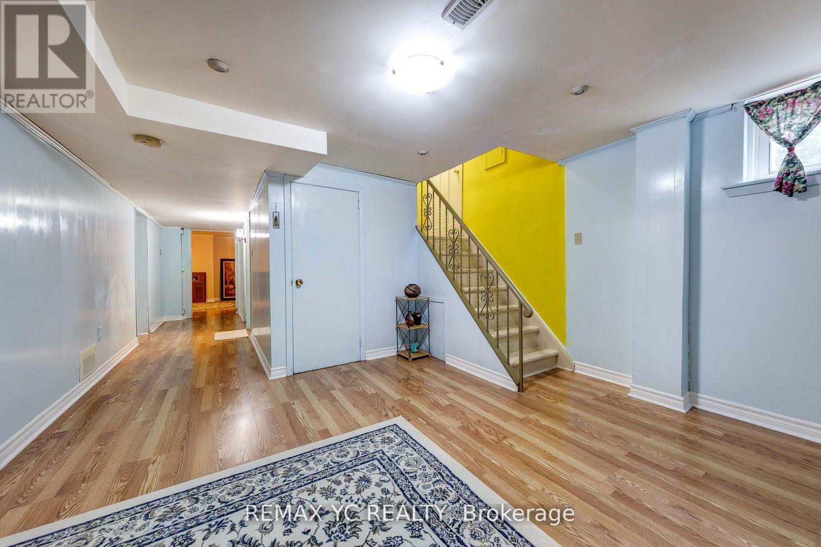 18 Mullet Road, Toronto, Ontario  M2M 2A6 - Photo 38 - C13222236
