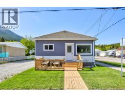 13302 17 Avenue, Blairmore, Alberta