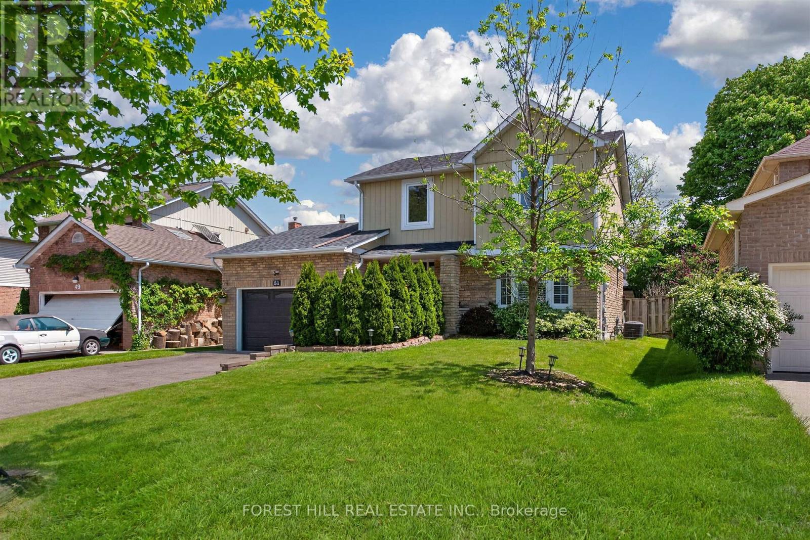 51 Winston Crescent, Whitby, Ontario  L1N 6Y3 - Photo 3 - E13221918