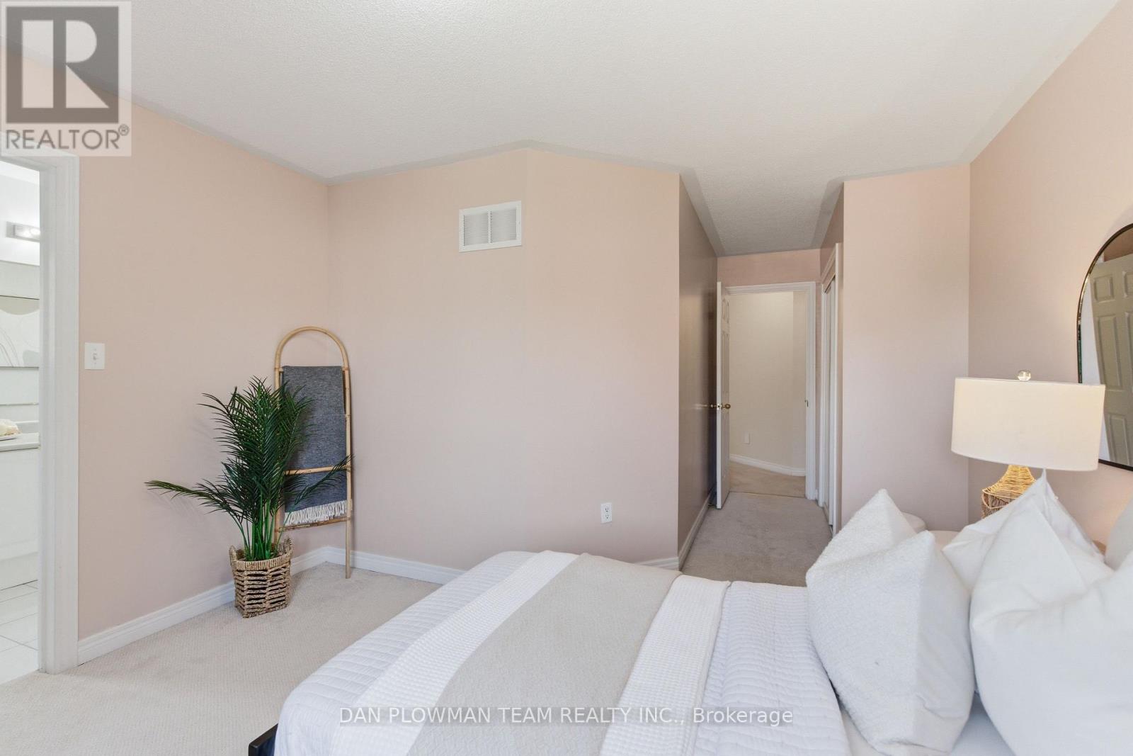 19 Davidson Street, Whitby, Ontario  L1P 1V9 - Photo 26 - E13222140
