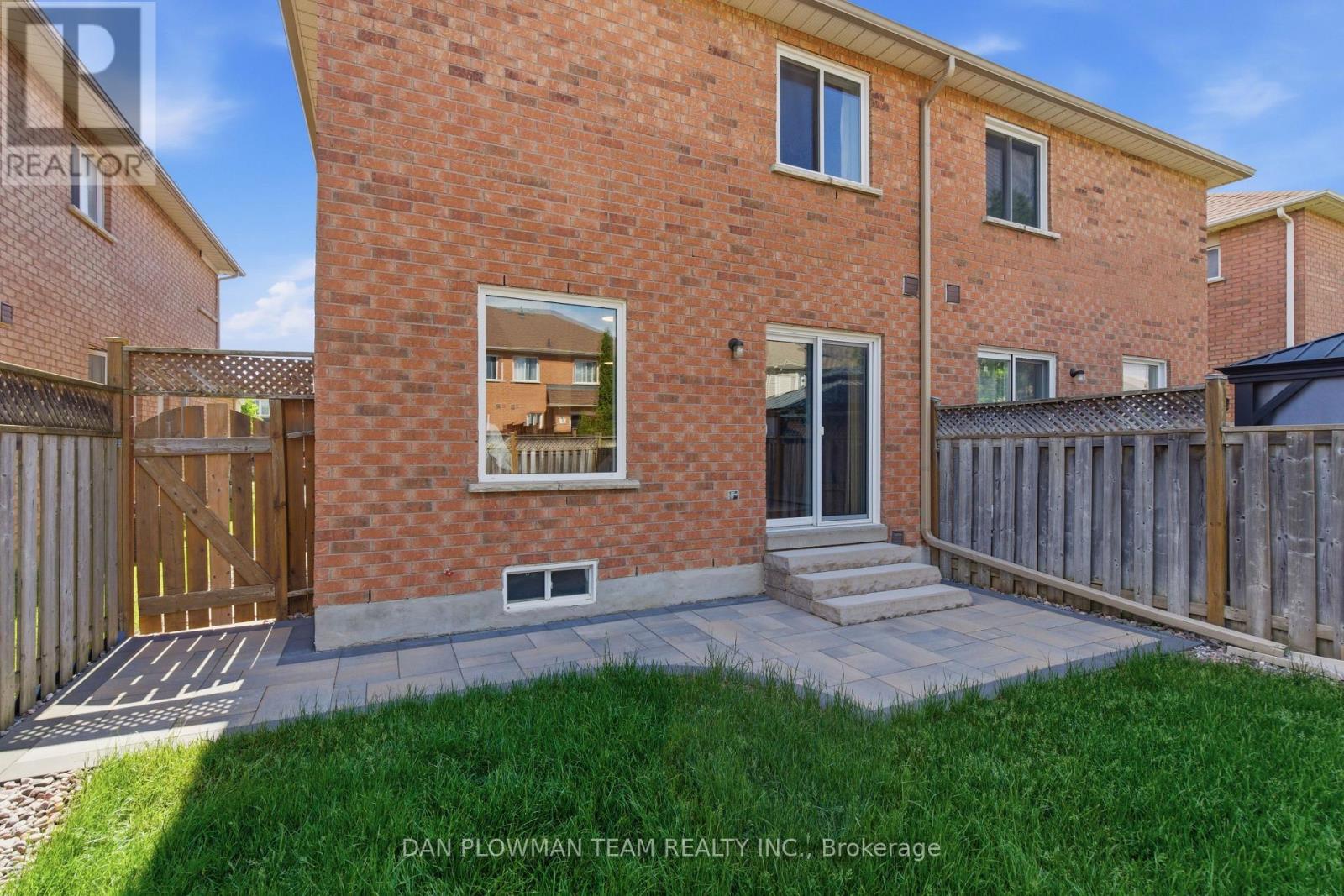 19 Davidson Street, Whitby, Ontario  L1P 1V9 - Photo 29 - E13222140