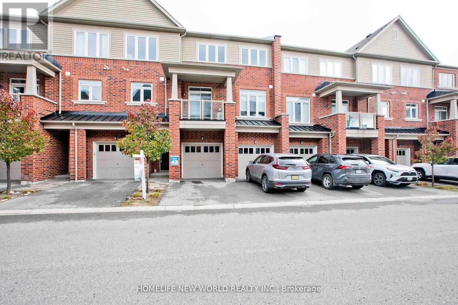 2407 NANTUCKET CHASE, Pickering, Ontario