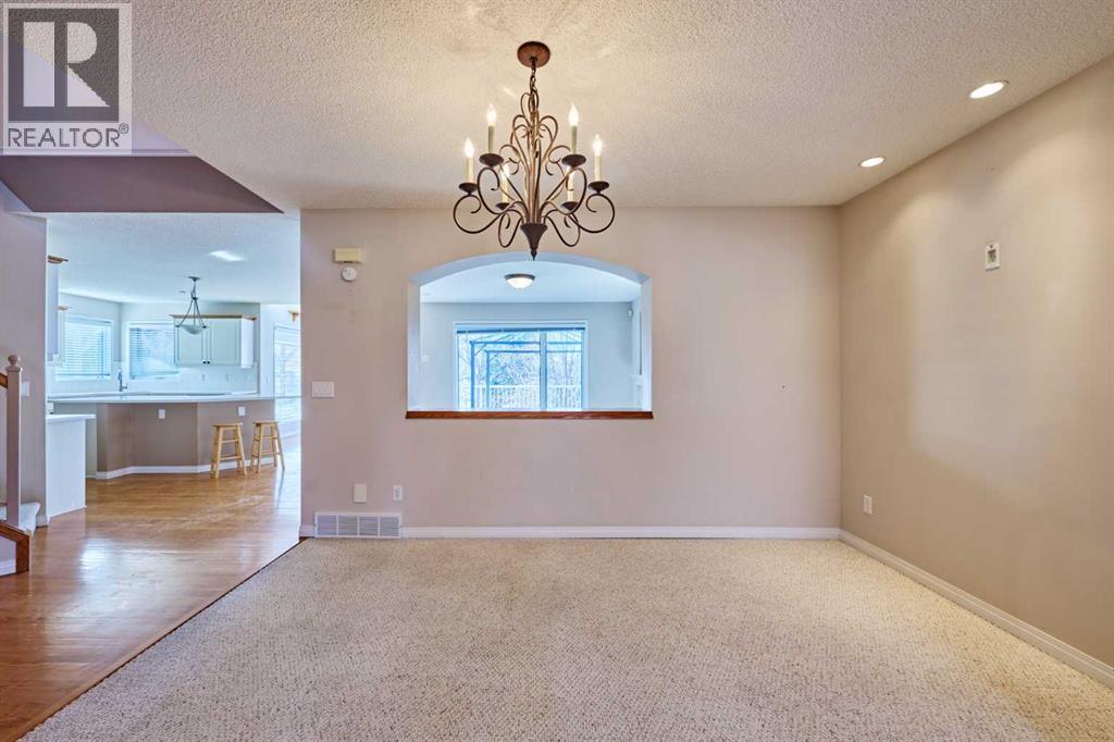 805 Panorama Hills Drive Nw, Calgary, Alberta  T3k 4x4 - Photo 6 - A2303417