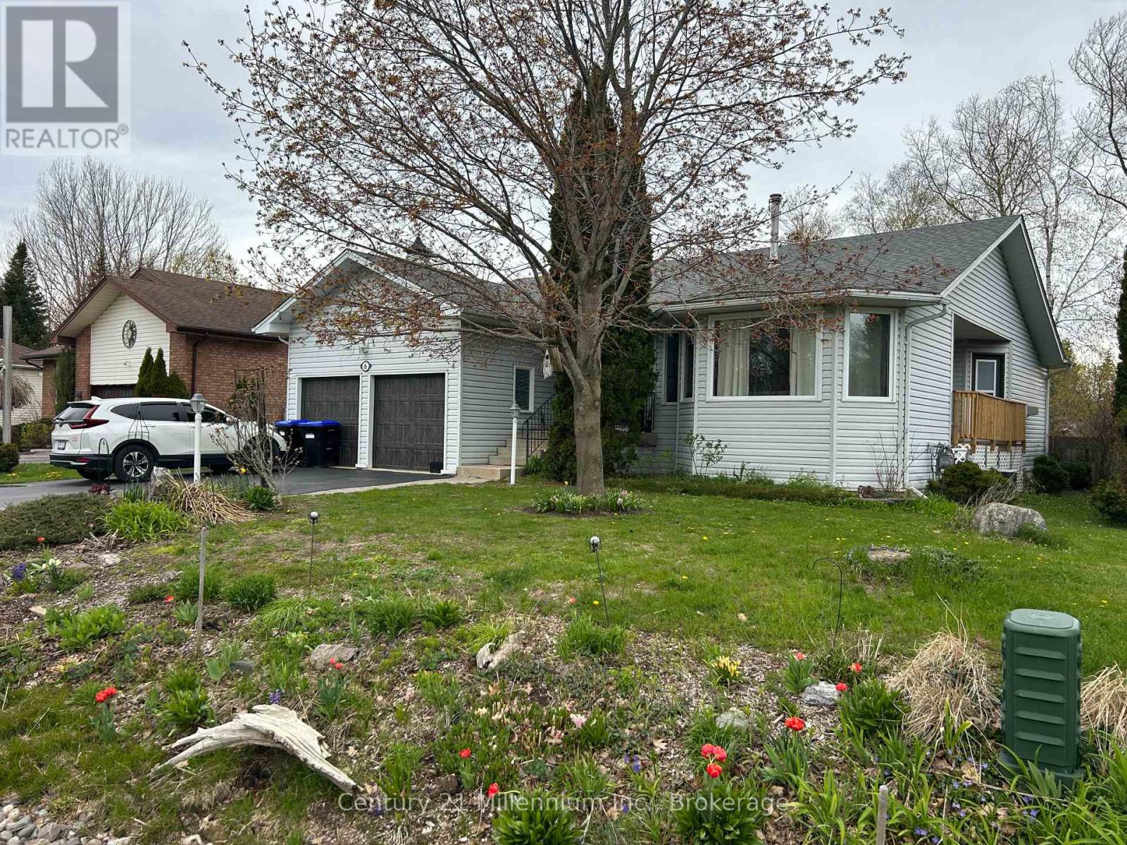 6 Royal Beech Drive, Wasaga Beach, Ontario  L9Z 1H1 - Photo 3 - S12888788
