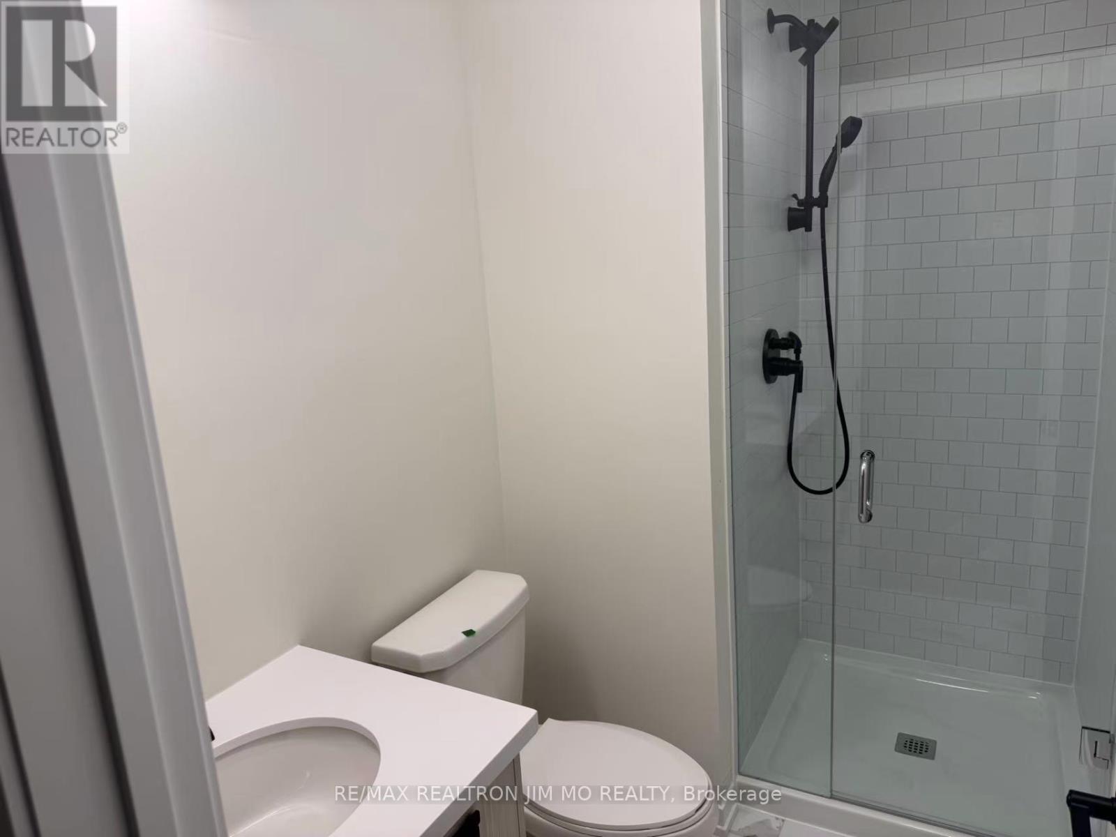 109 Matawin Lane, Richmond Hill, Ontario  L4B 0H7 - Photo 19 - N13222088