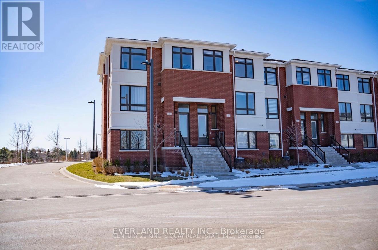 3 WILLIAM RUSSELL LANE, Richmond Hill, Ontario