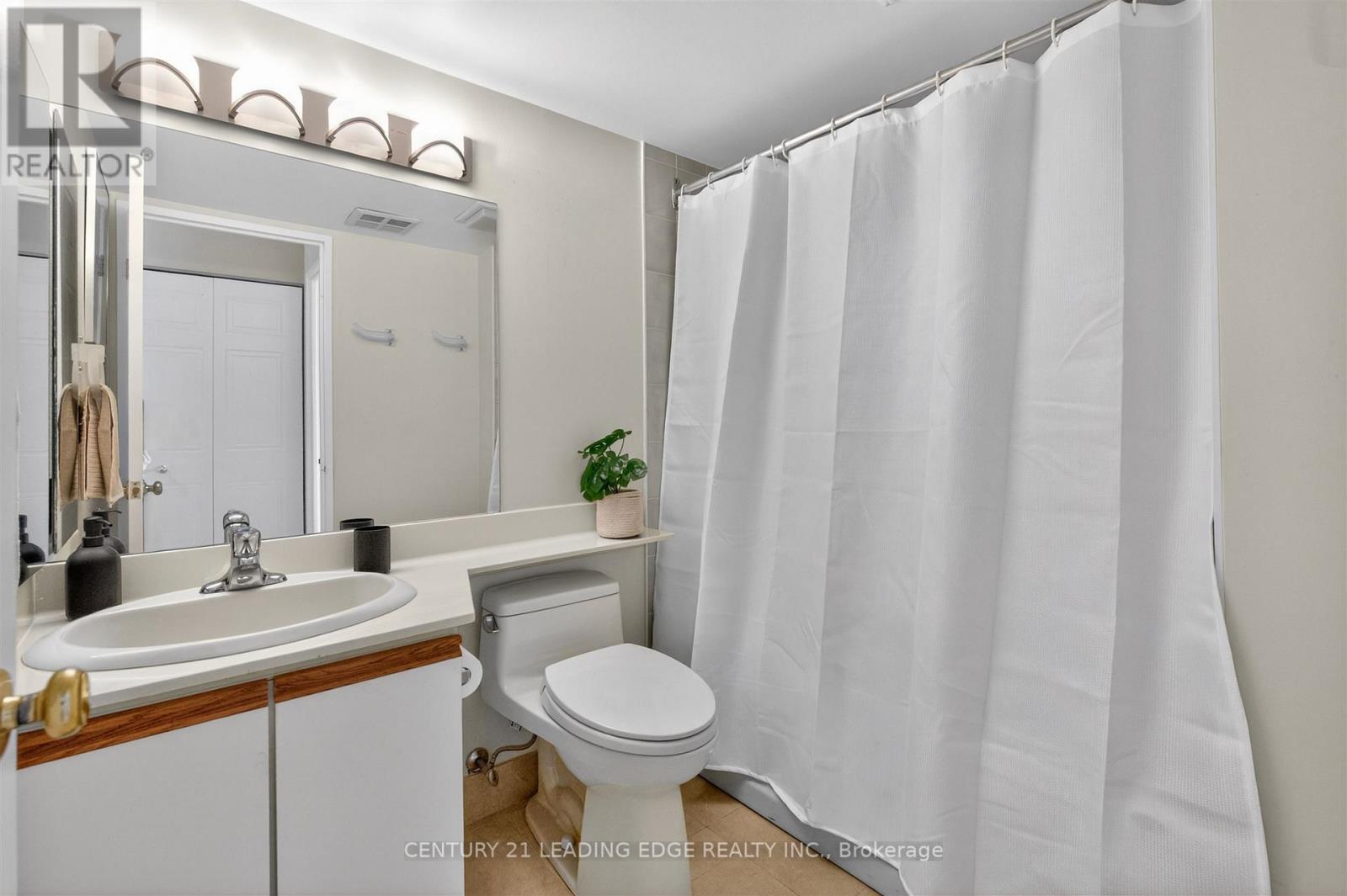 1011 - 33 Weldrick Road E, Richmond Hill, Ontario  L4C 8W4 - Photo 33 - N13222118