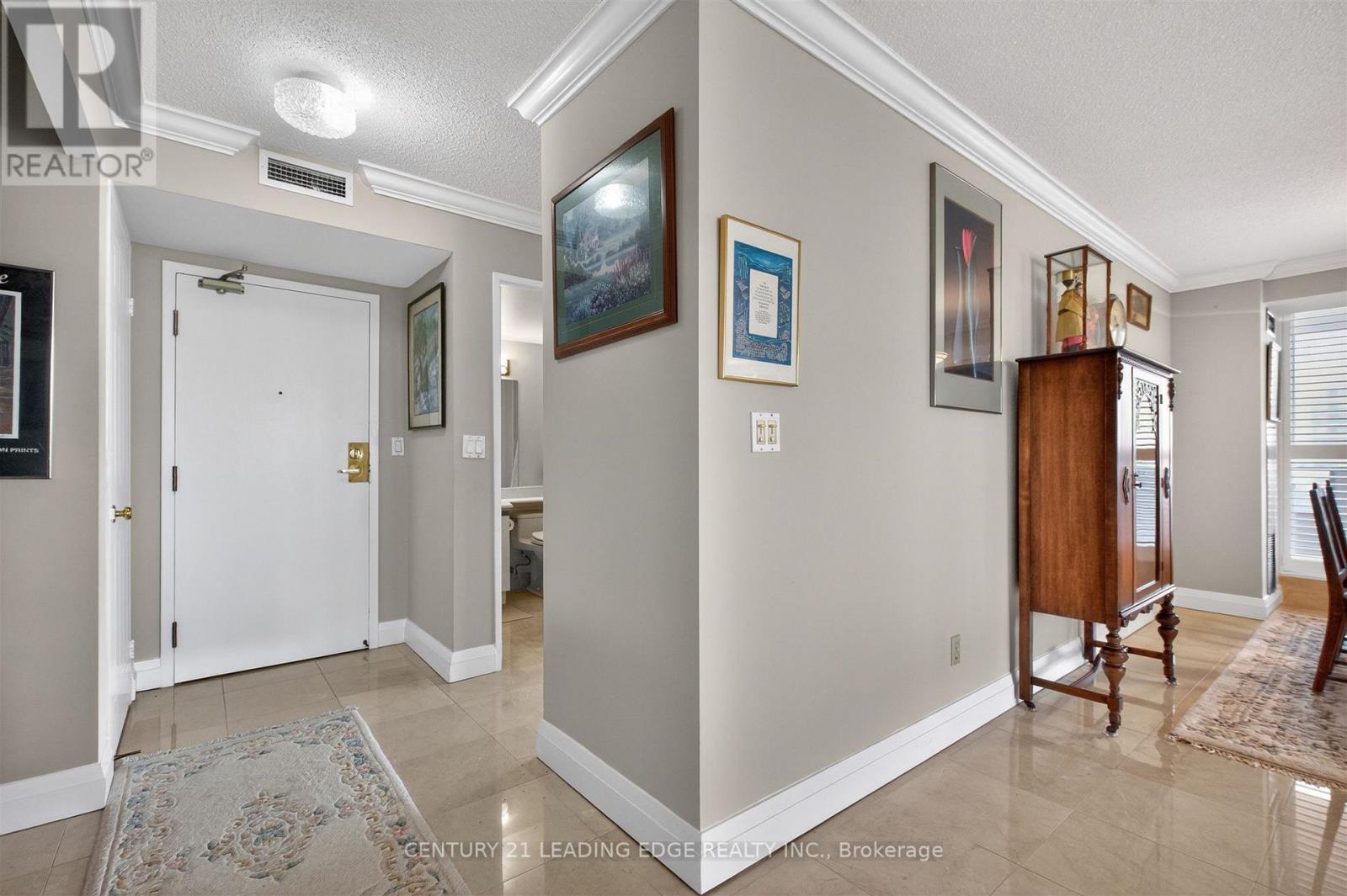 1011 - 33 Weldrick Road E, Richmond Hill, Ontario  L4C 8W4 - Photo 6 - N13222118