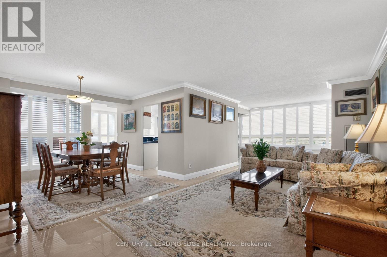 1011 - 33 Weldrick Road E, Richmond Hill, Ontario  L4C 8W4 - Photo 7 - N13222118