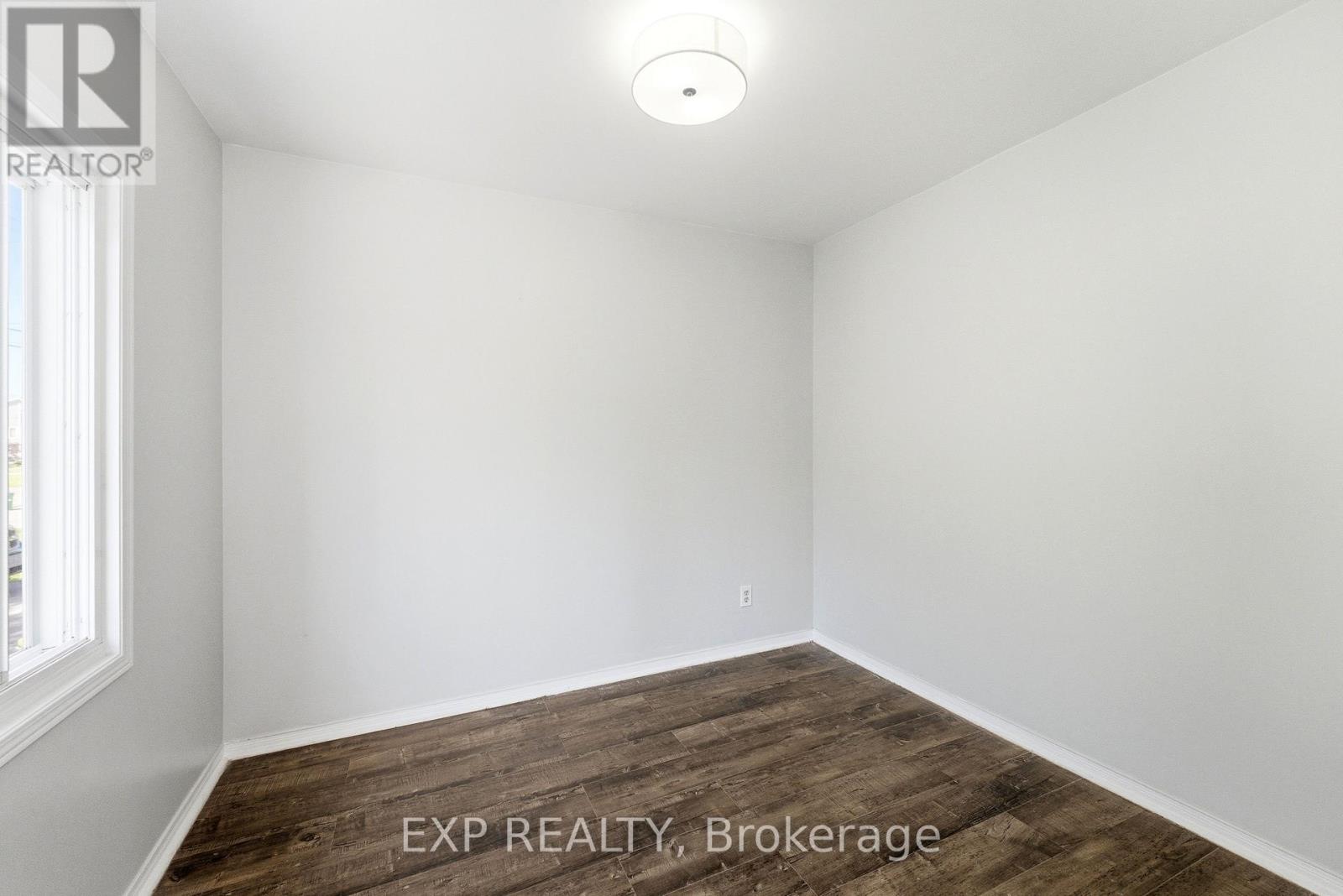 217 Bayview Avenue, Georgina, Ontario  L4P 2T3 - Photo 25 - N13222156