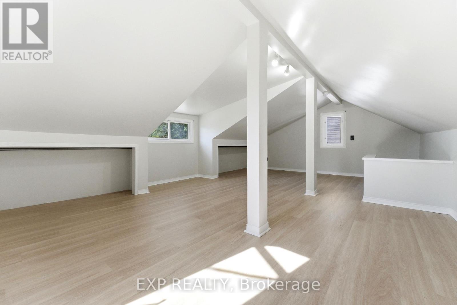 217 Bayview Avenue, Georgina, Ontario  L4P 2T3 - Photo 29 - N13222156