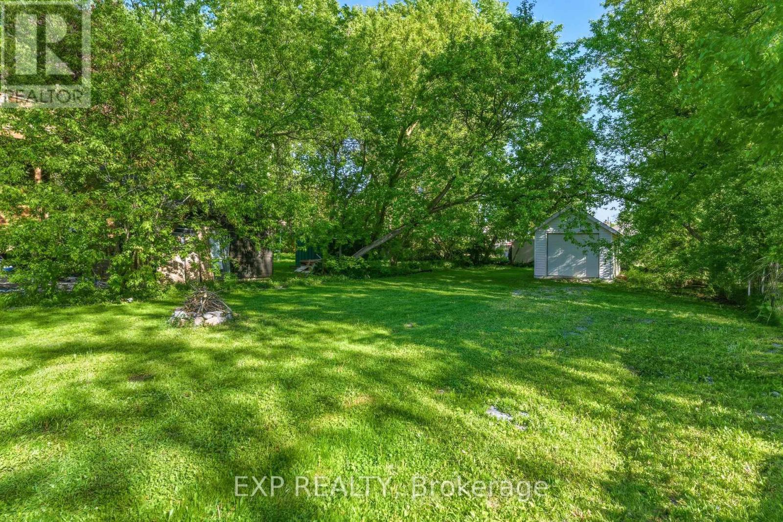 217 Bayview Avenue, Georgina, Ontario  L4P 2T3 - Photo 37 - N13222156