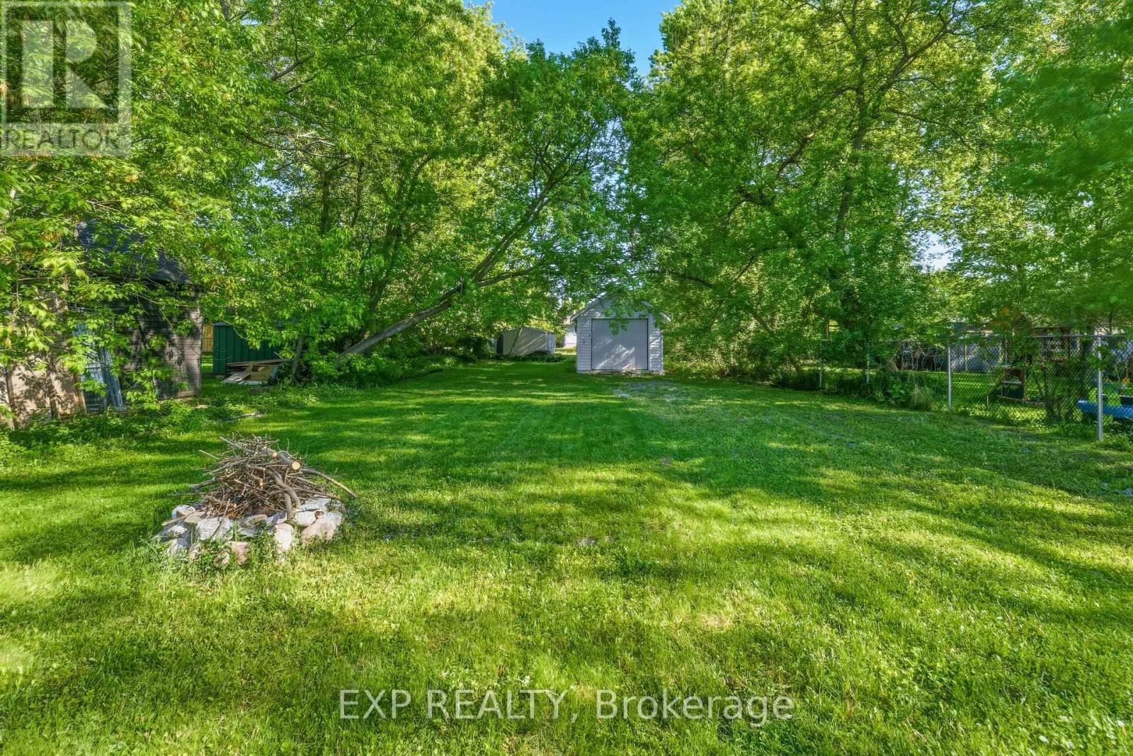 217 Bayview Avenue, Georgina, Ontario  L4P 2T3 - Photo 38 - N13222156