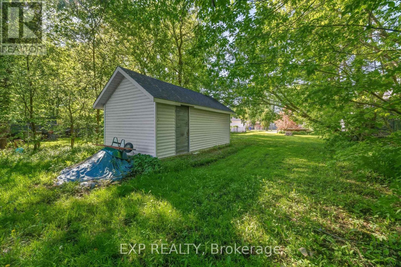 217 Bayview Avenue, Georgina, Ontario  L4P 2T3 - Photo 41 - N13222156