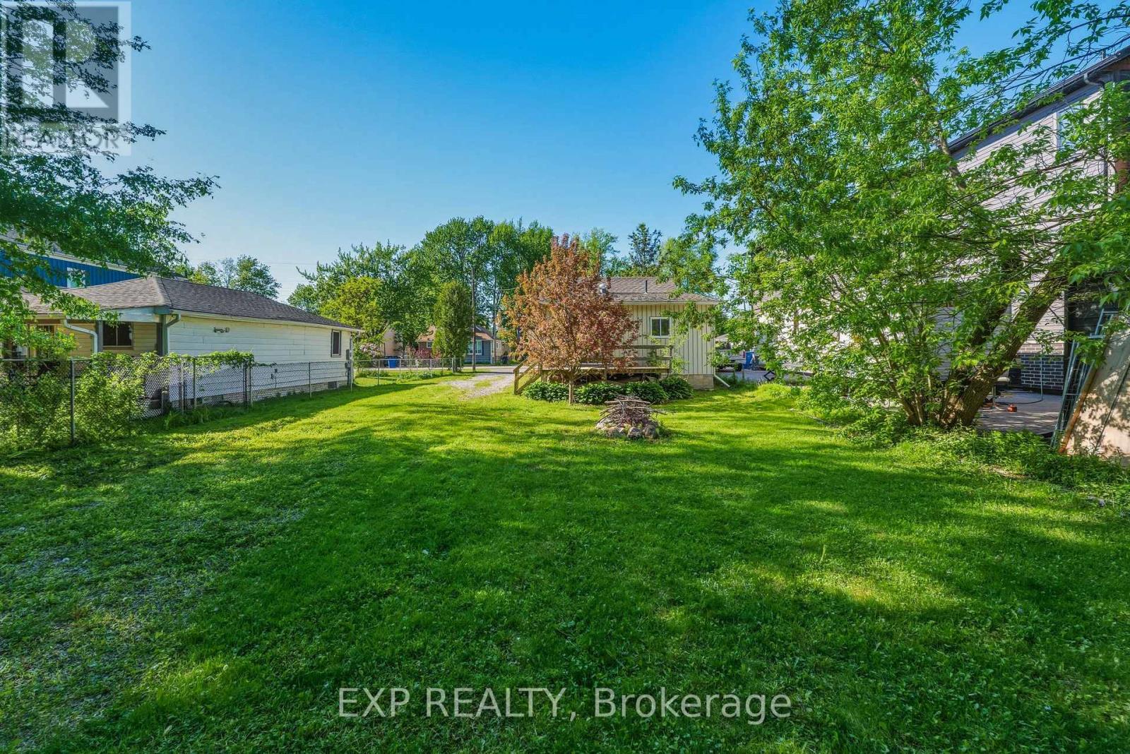 217 Bayview Avenue, Georgina, Ontario  L4P 2T3 - Photo 44 - N13222156