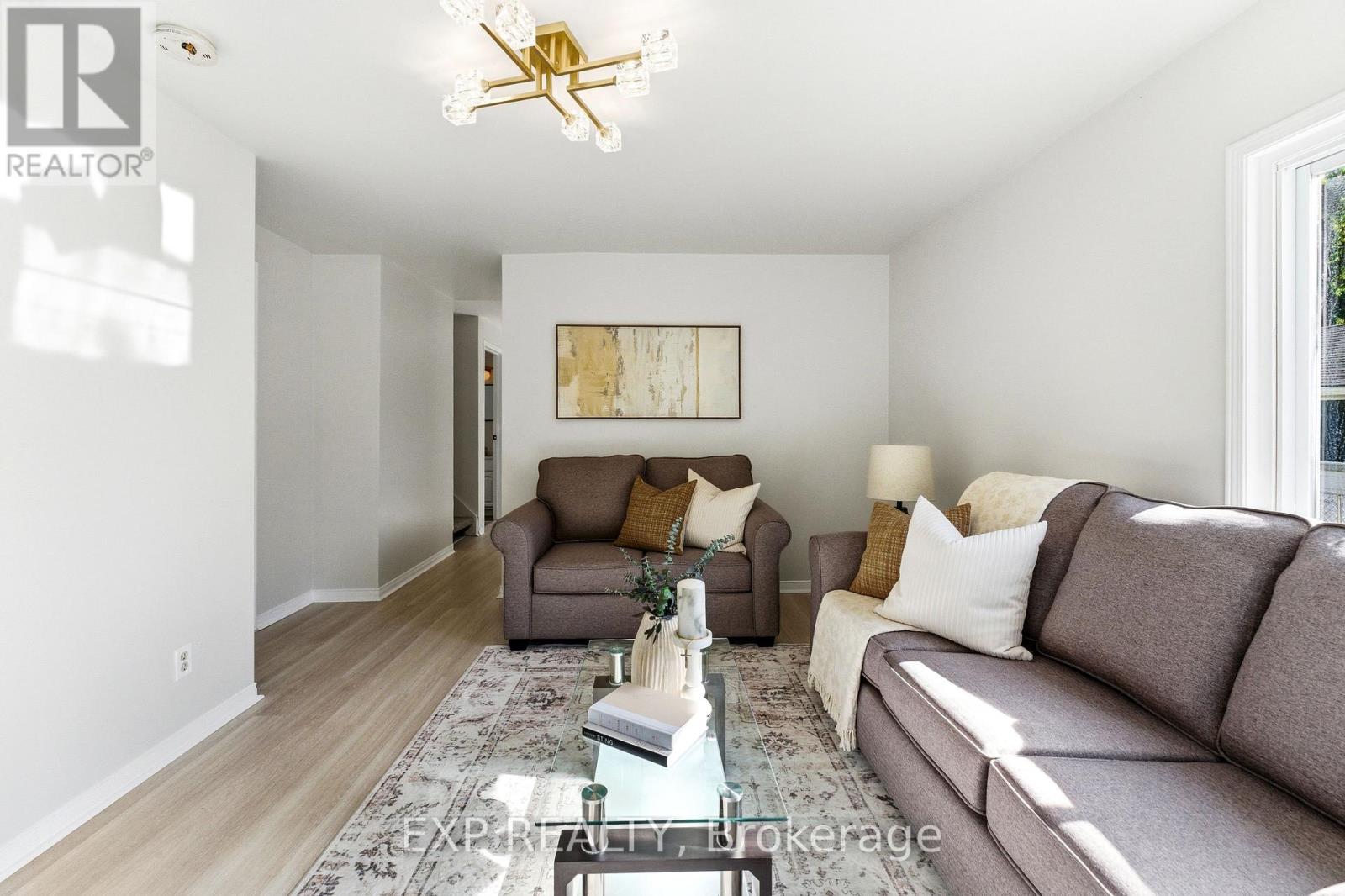 217 Bayview Avenue, Georgina, Ontario  L4P 2T3 - Photo 8 - N13222156