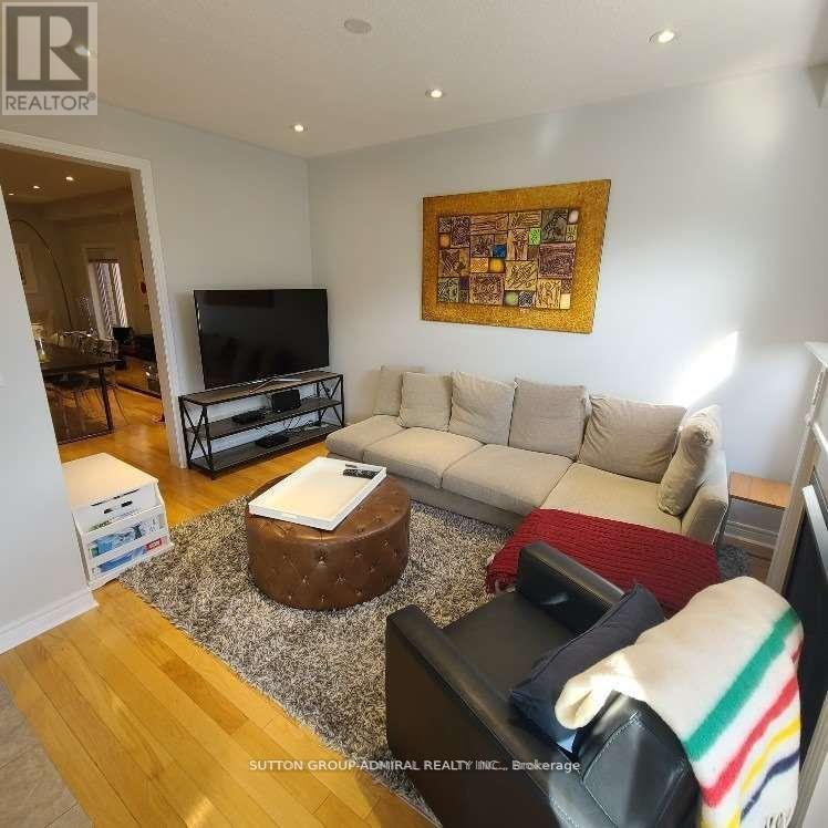 111 Maple Valley Road, Vaughan, Ontario  L6A 0Y1 - Photo 11 - N13222158