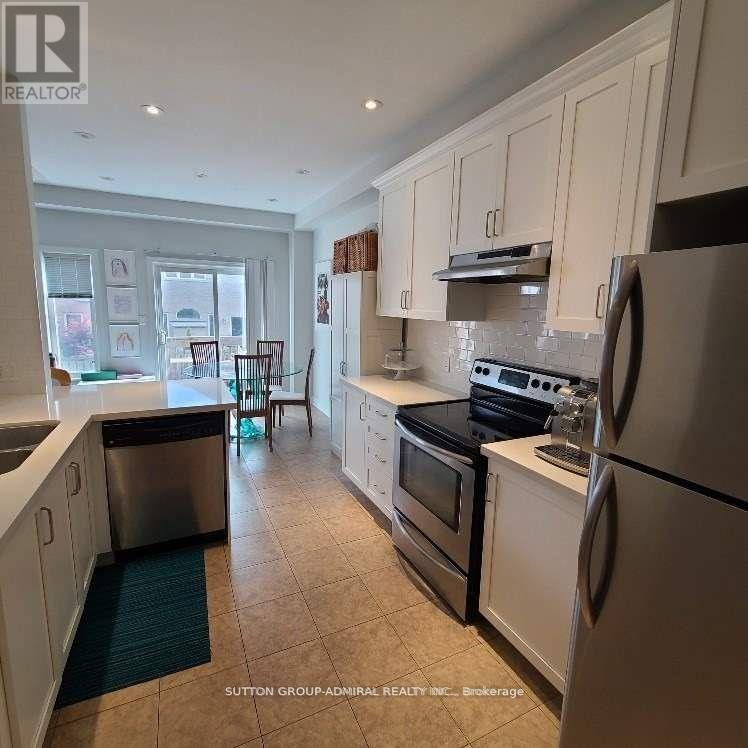 111 Maple Valley Road, Vaughan, Ontario  L6A 0Y1 - Photo 8 - N13222158