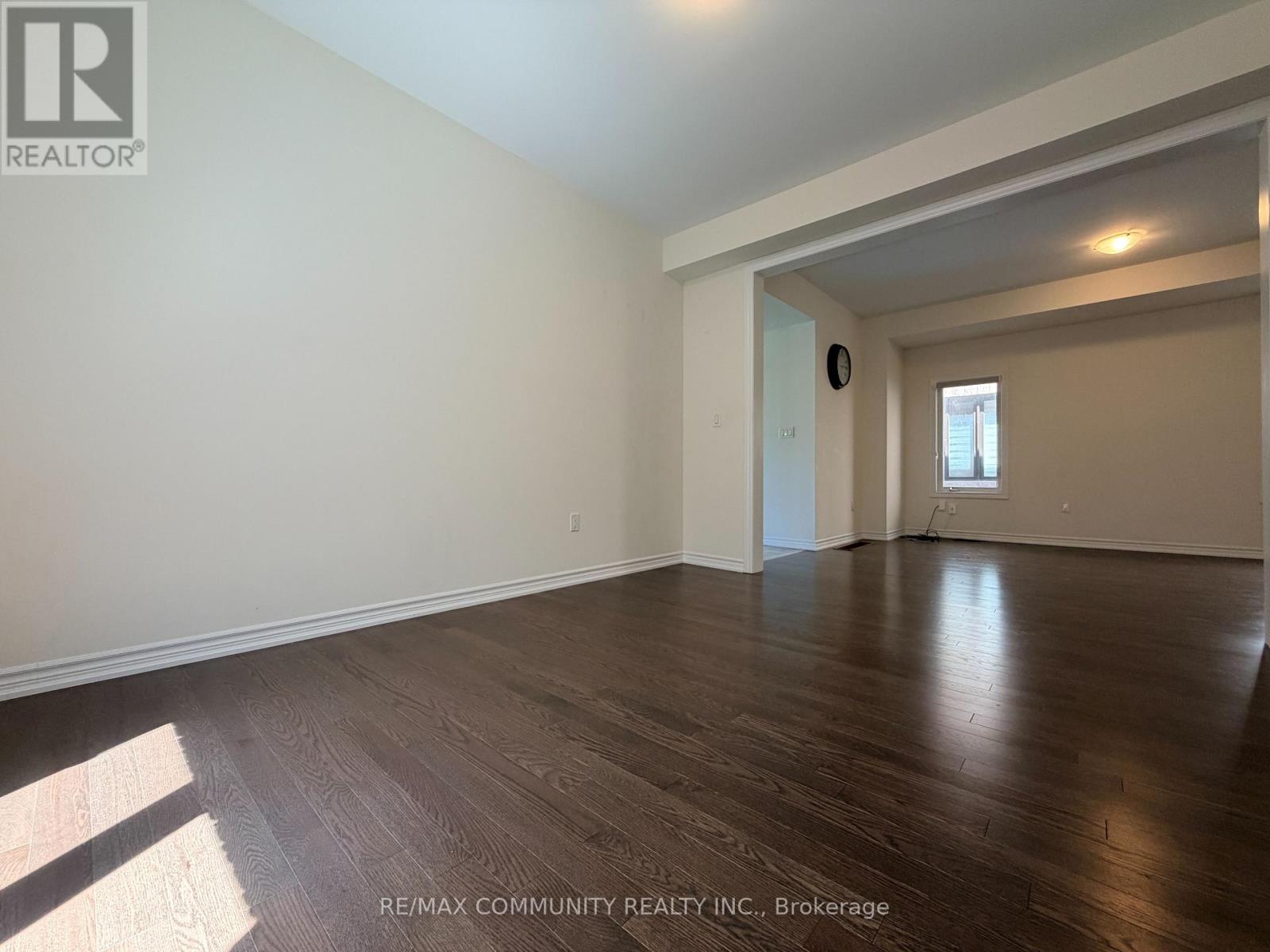 1220 Shankel Road, Oshawa, Ontario  L1K 3G2 - Photo 4 - E13016780