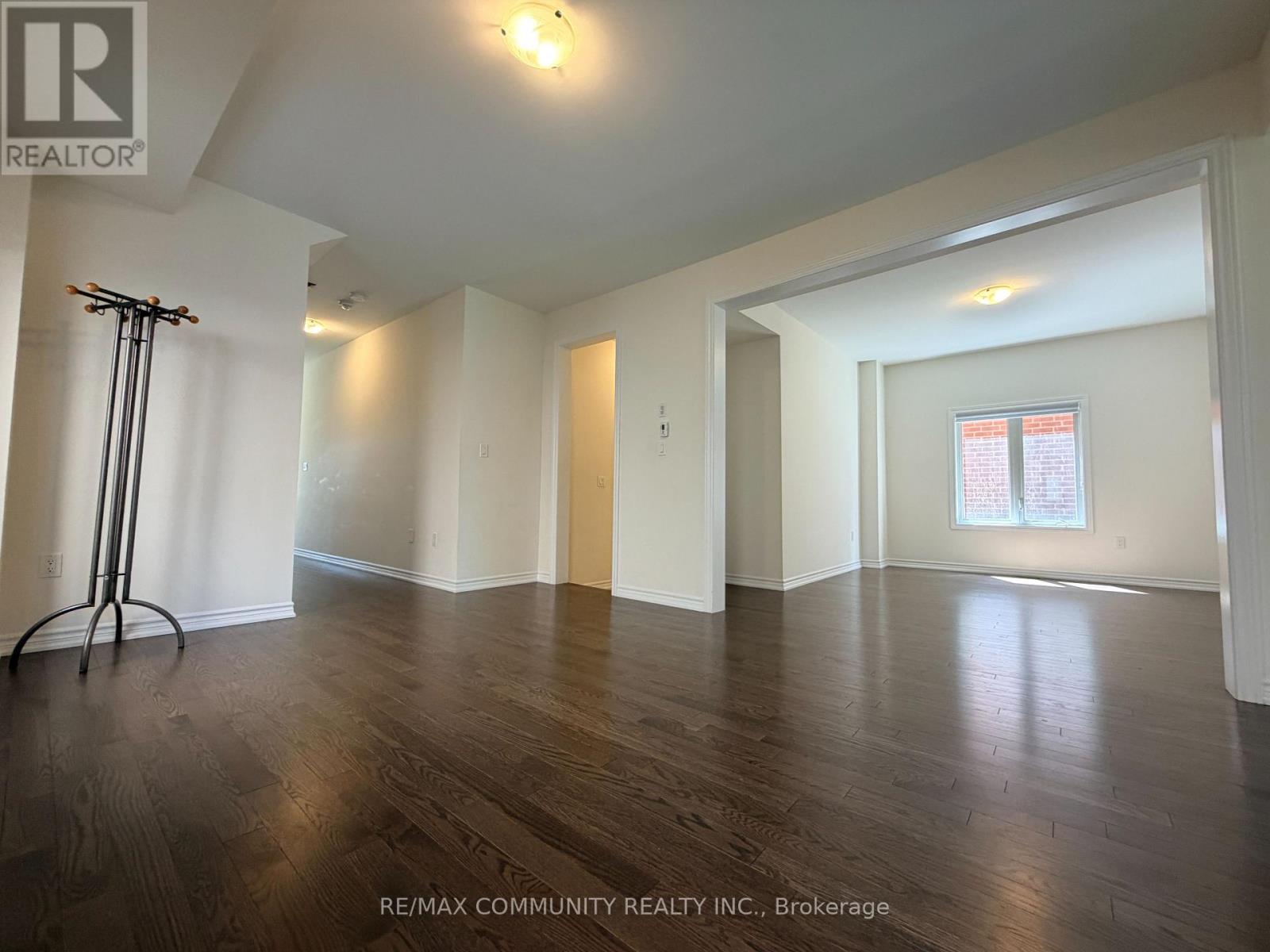 1220 Shankel Road, Oshawa, Ontario  L1K 3G2 - Photo 7 - E13016780