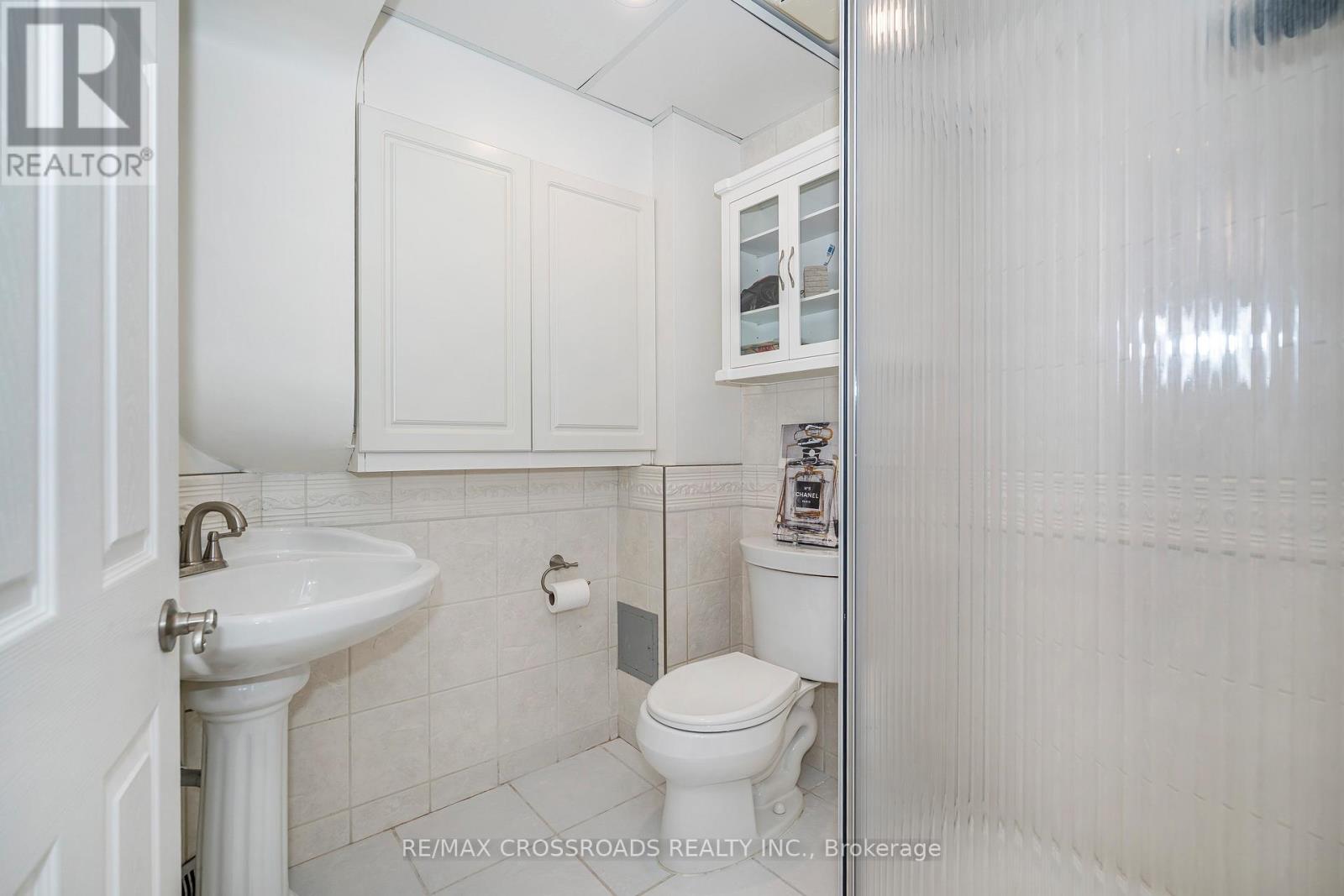 3 Wythenshawe Wood, Toronto, Ontario  M1E 1H1 - Photo 36 - E13039732