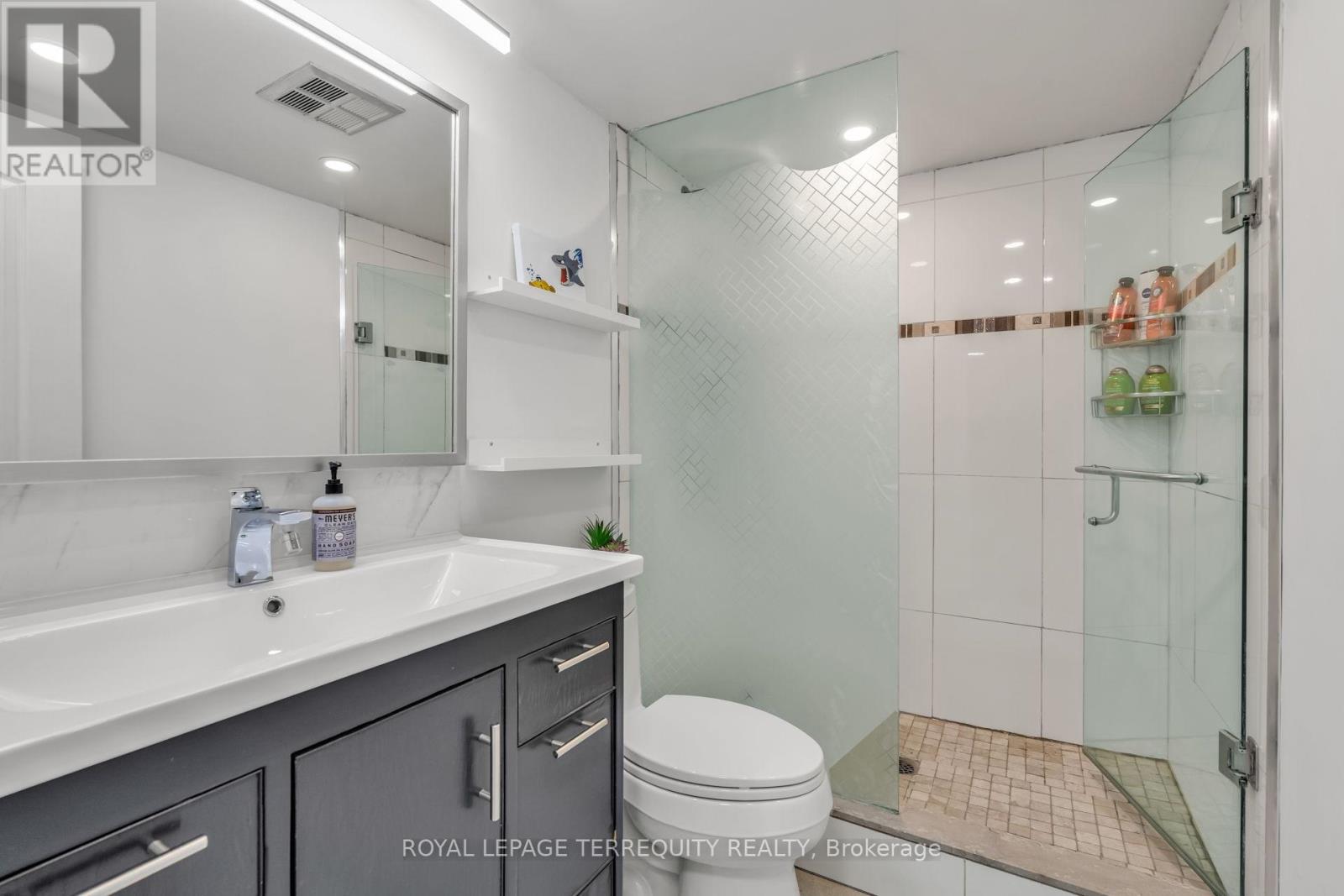 410 - 812 Burnhamthorpe Road, Toronto, Ontario  M9C 4W1 - Photo 27 - W12771472
