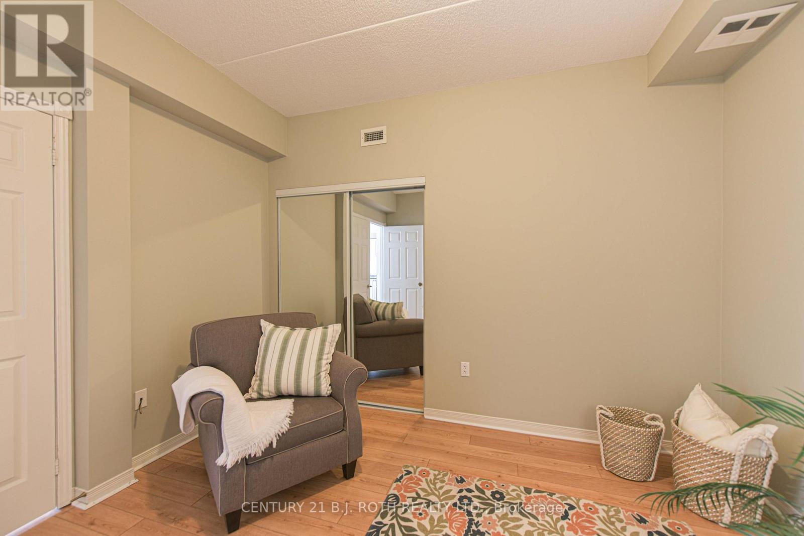 106 - 20 Museum Drive, Orillia, Ontario  L3V 7T9 - Photo 23 - S13221830