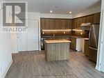911 - 58 Lakeside Terrace, Barrie, Ontario  L4M 0H9 - Photo 3 - S13222024
