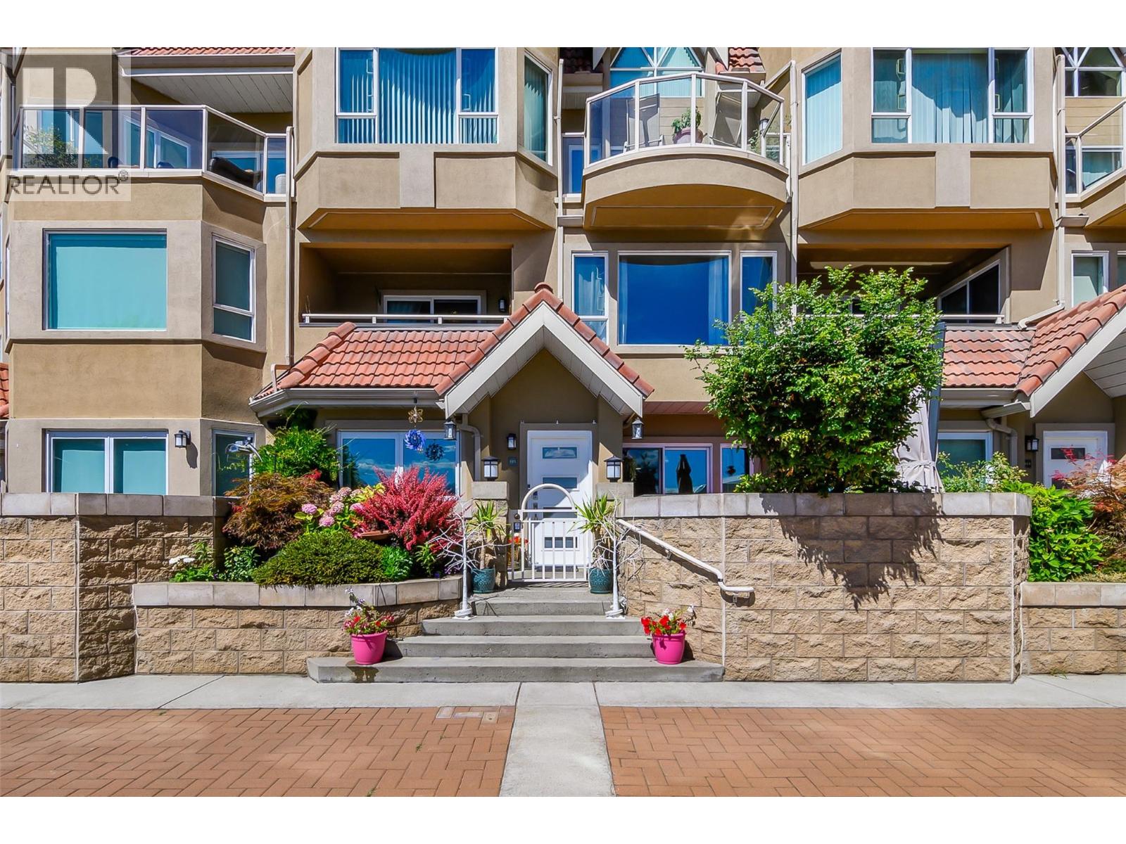 1156 Sunset Drive Unit# 115, Kelowna, British Columbia  V1Y 9R7 - Photo 3 - 10389354
