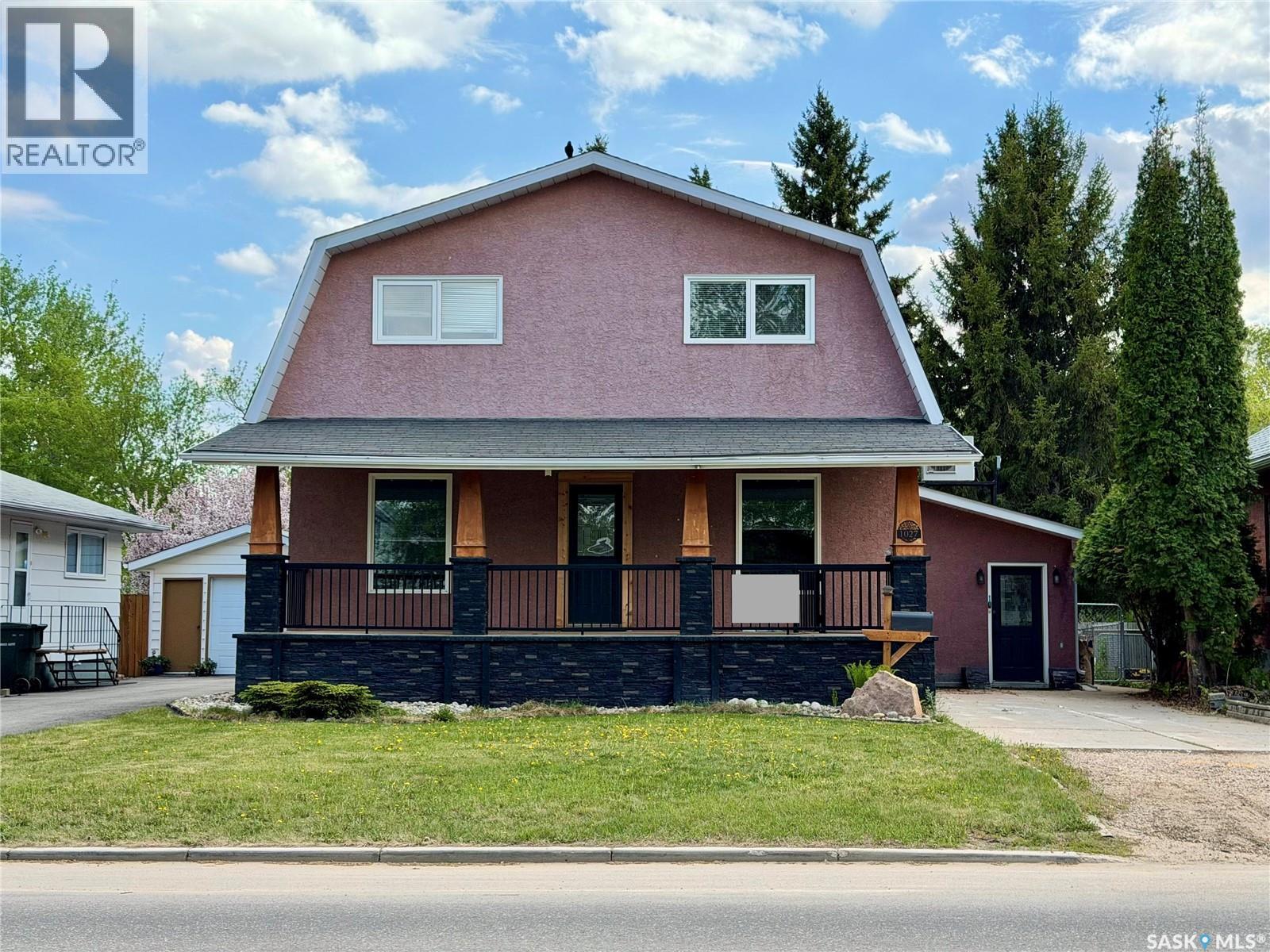 1027 4th Street E, Prince Albert, Saskatchewan  S6V 0L1 - Photo 1 - SK037462