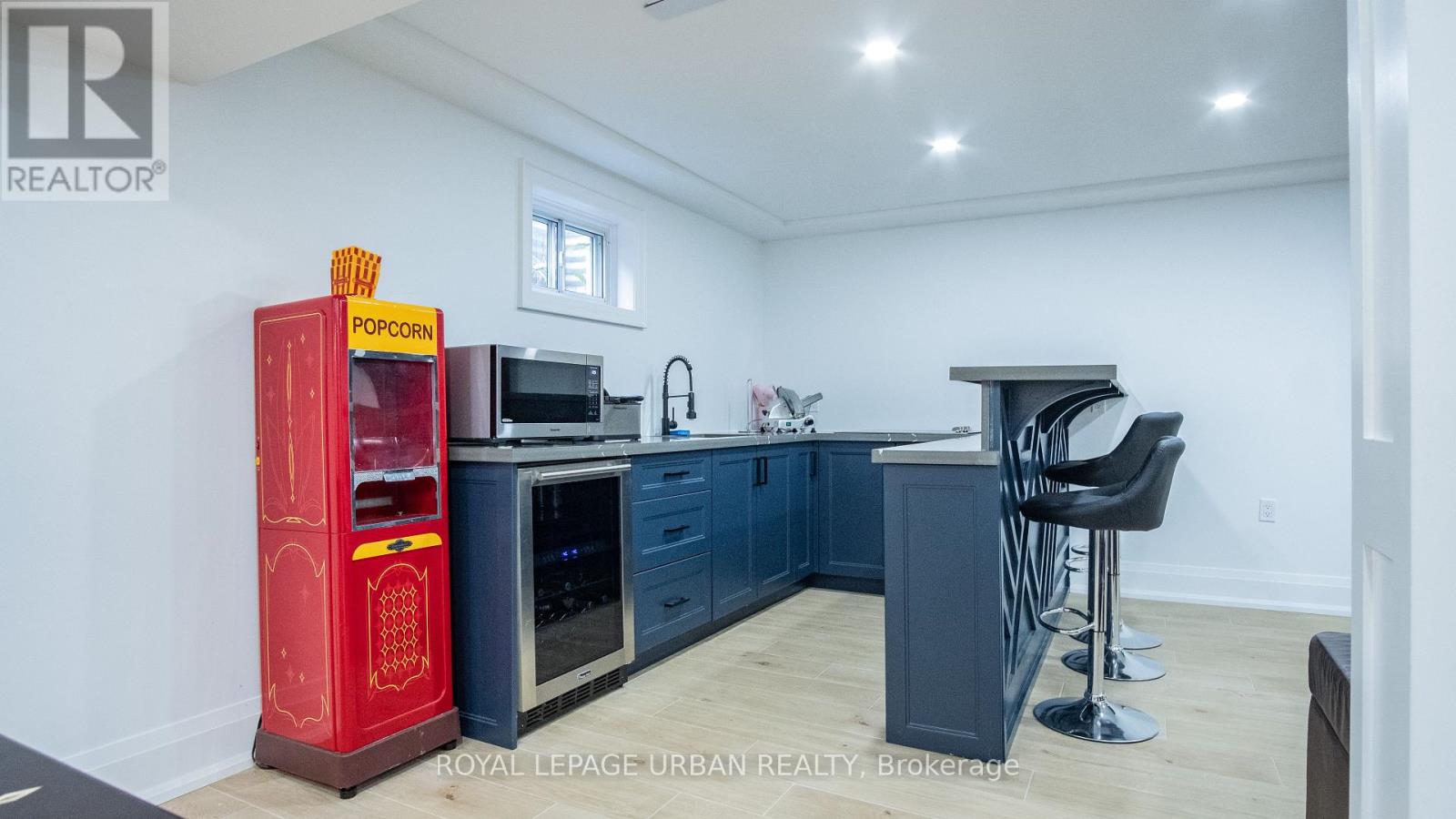 4 Deerfield Crescent, Brampton, Ontario  L6T 1K6 - Photo 35 - W13221844