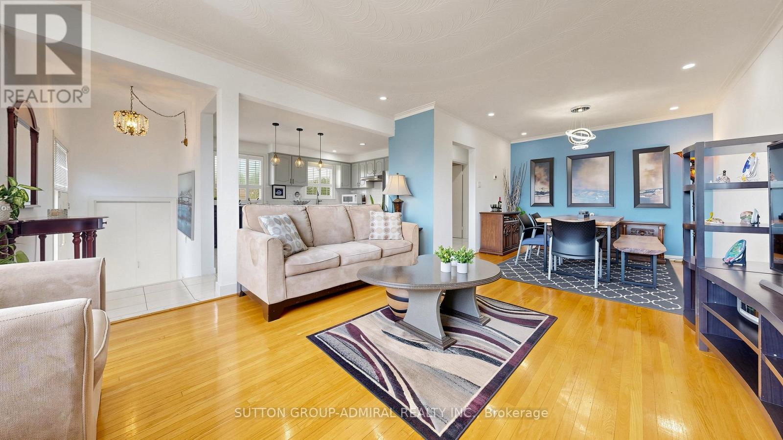 7 Whitbread Crescent, Toronto, Ontario  M3L 2A8 - Photo 10 - W13221968