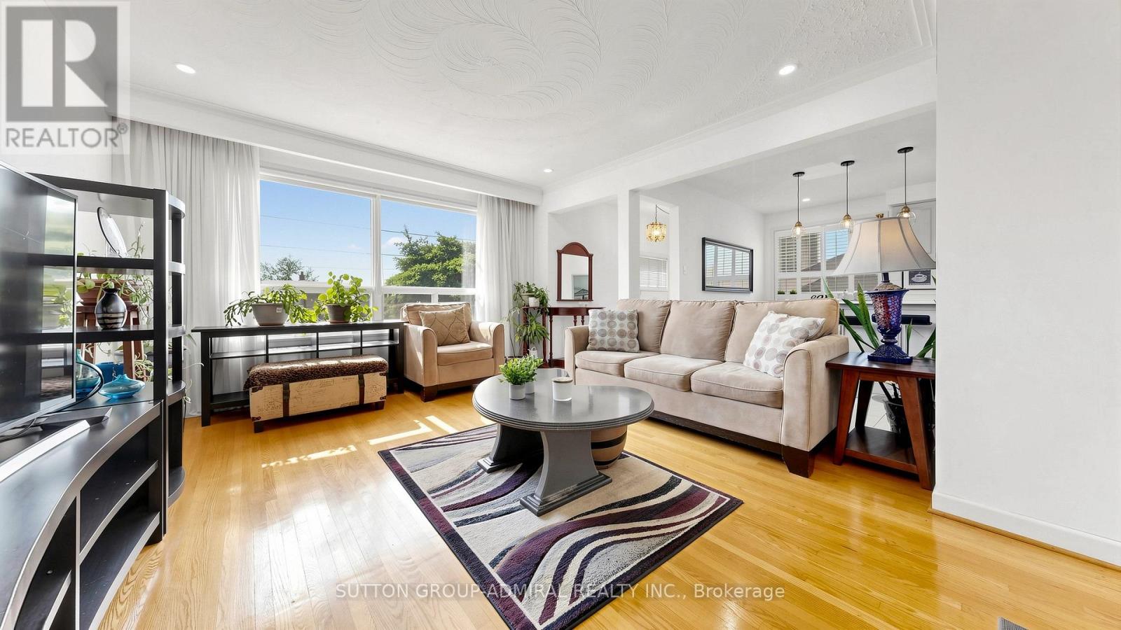7 Whitbread Crescent, Toronto, Ontario  M3L 2A8 - Photo 14 - W13221968