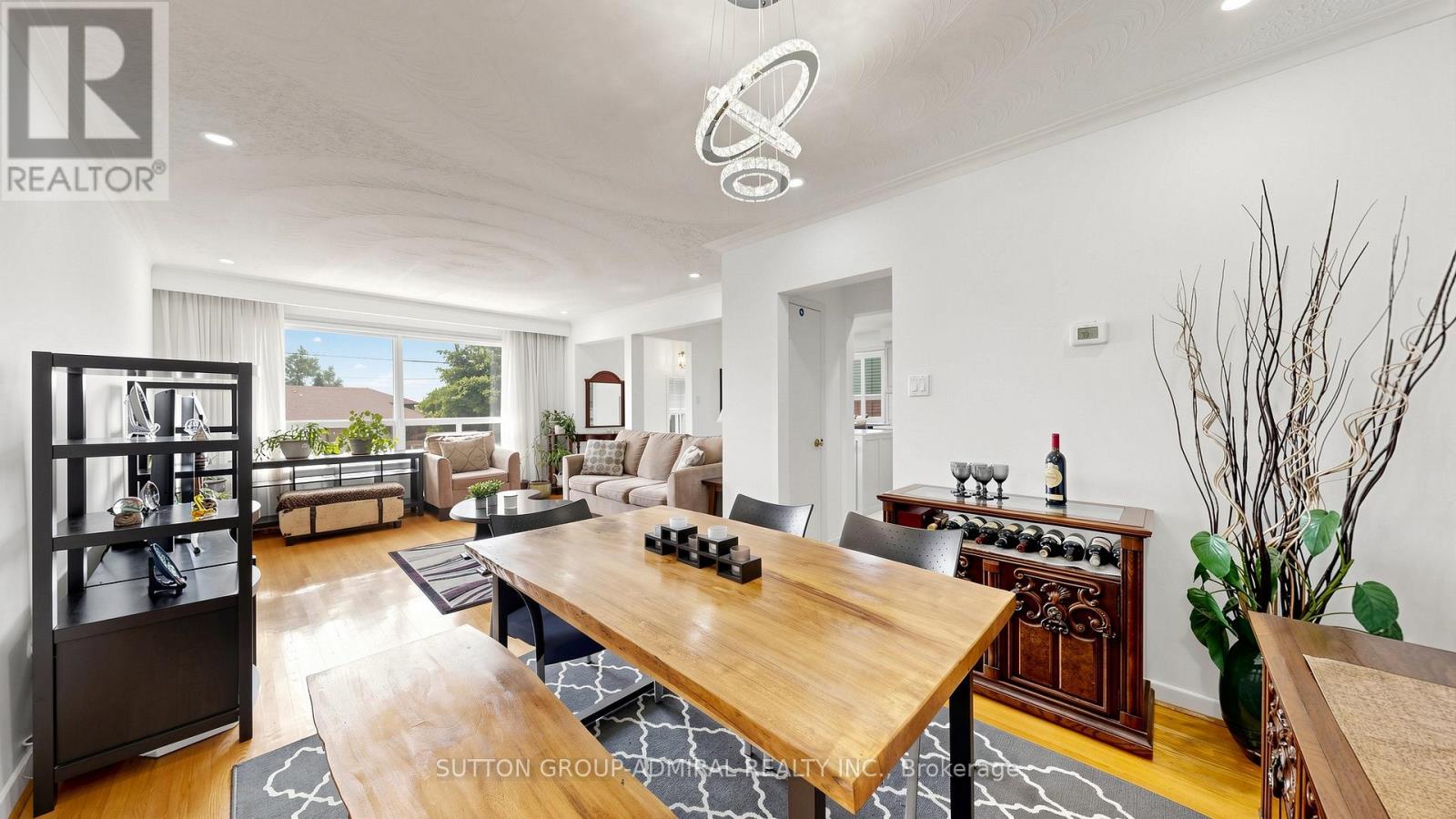 7 Whitbread Crescent, Toronto, Ontario  M3L 2A8 - Photo 17 - W13221968