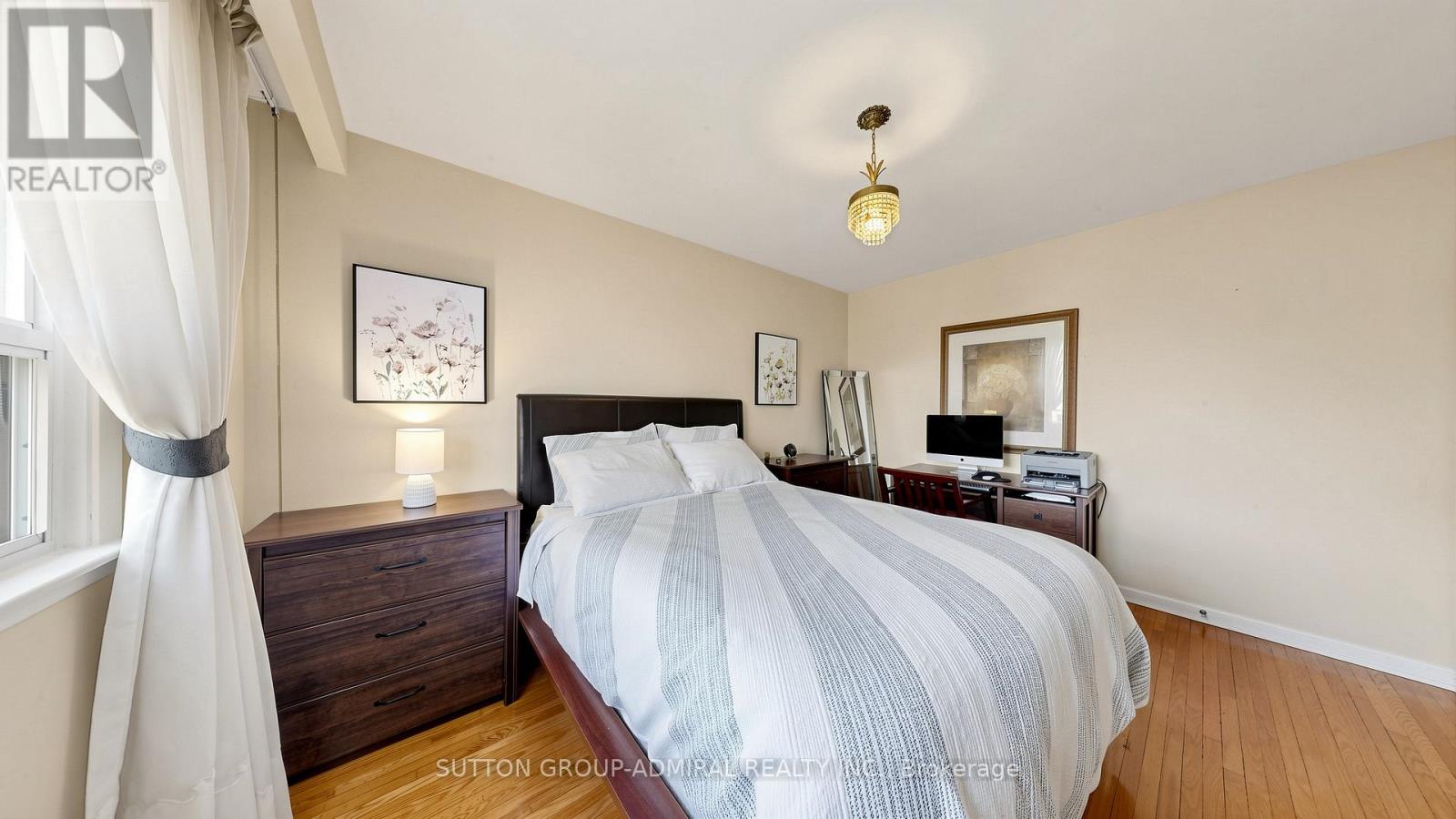7 Whitbread Crescent, Toronto, Ontario  M3L 2A8 - Photo 21 - W13221968