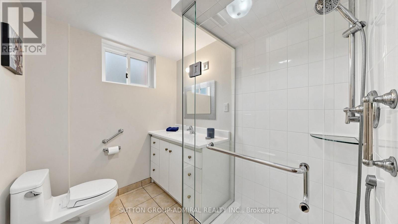 7 Whitbread Crescent, Toronto, Ontario  M3L 2A8 - Photo 37 - W13221968