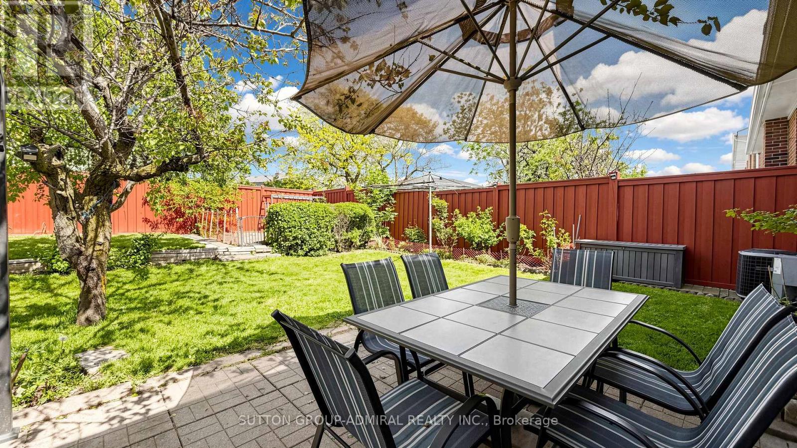 7 Whitbread Crescent, Toronto, Ontario  M3L 2A8 - Photo 40 - W13221968