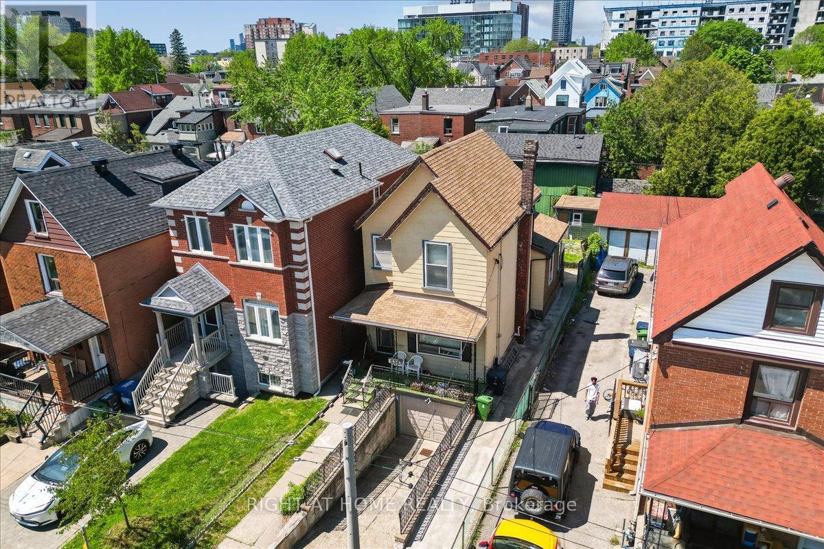 434 Margueretta Street N, Toronto, Ontario  M6H 3S5 - Photo 2 - W13222062