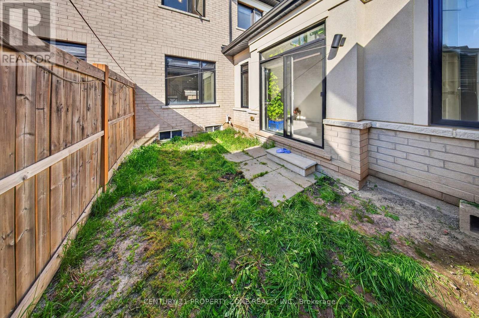 303 - 22 Miltary Crescent E, Brampton, Ontario  L7A 4W1 - Photo 47 - W13222070